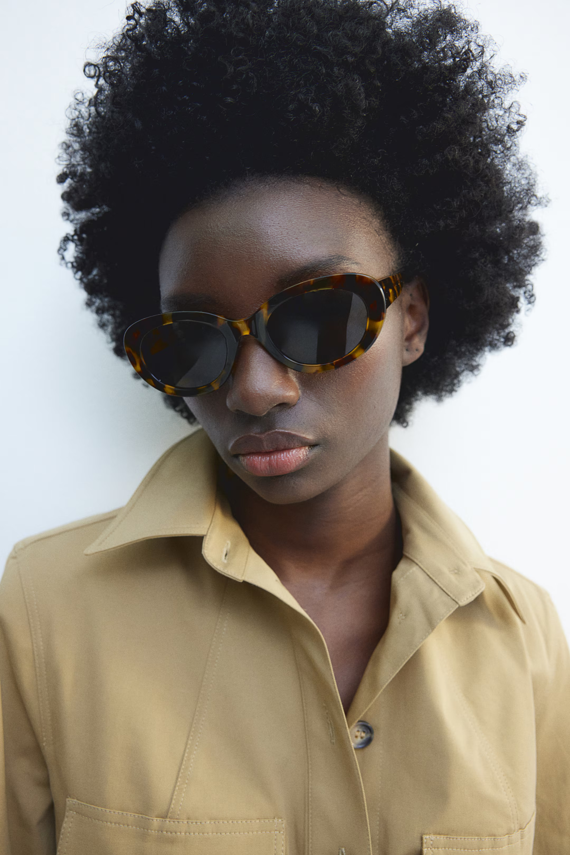 Ovale Sonnenbrille | H&M (DE, AT, CH, NL, FI)