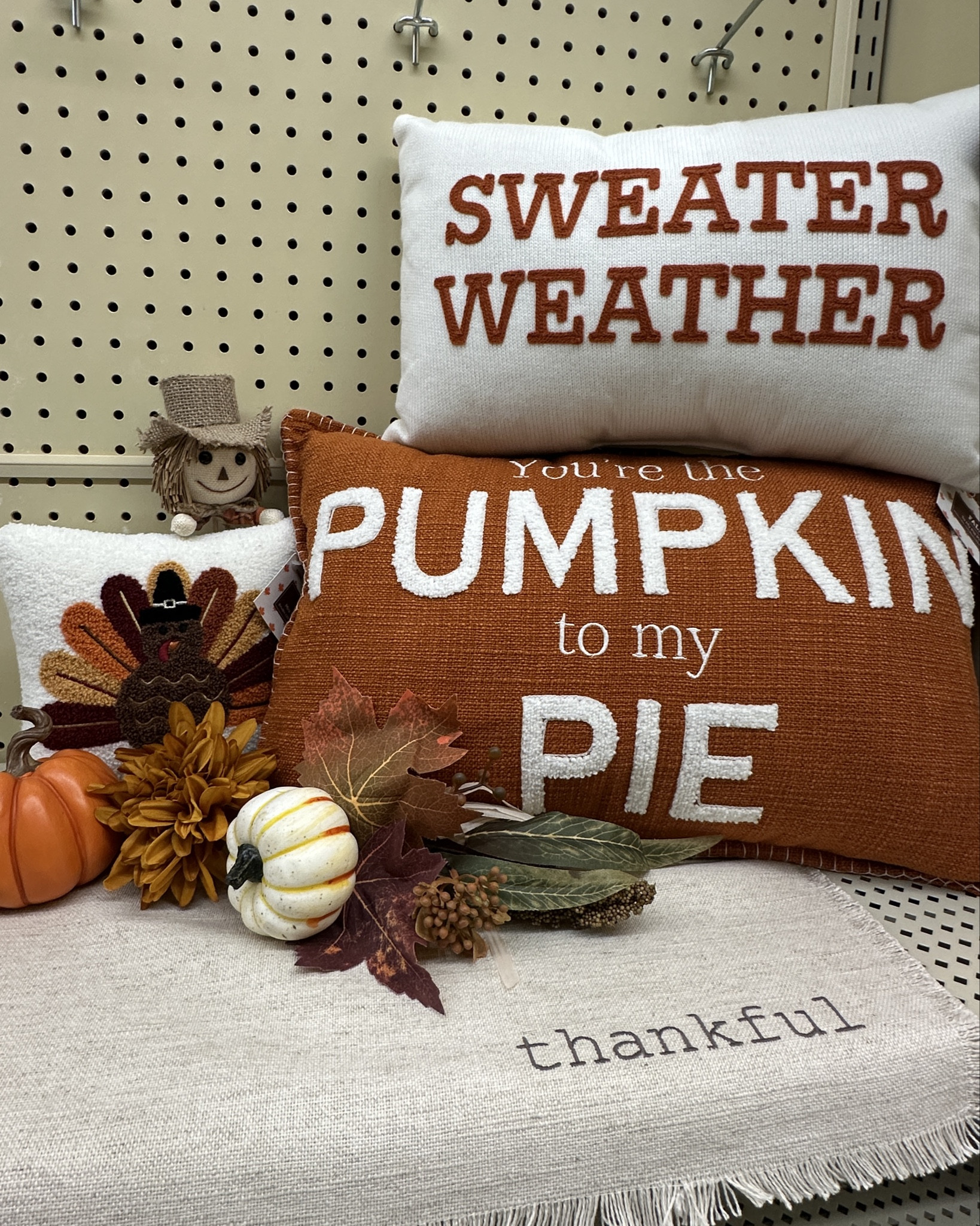 Pumpkin spice, turkey vibes, and all the cozy feels. 🧡🍂

Hobby Lobby is officially in full fall mode—and I’m here for it.

#fallhome #LTKhome #fallvibes #pumpkindecor #thanksgivingdecor #LTKseasonal #LTKfinds


#LTKSeasonal #LTKautumn #LTKHome
