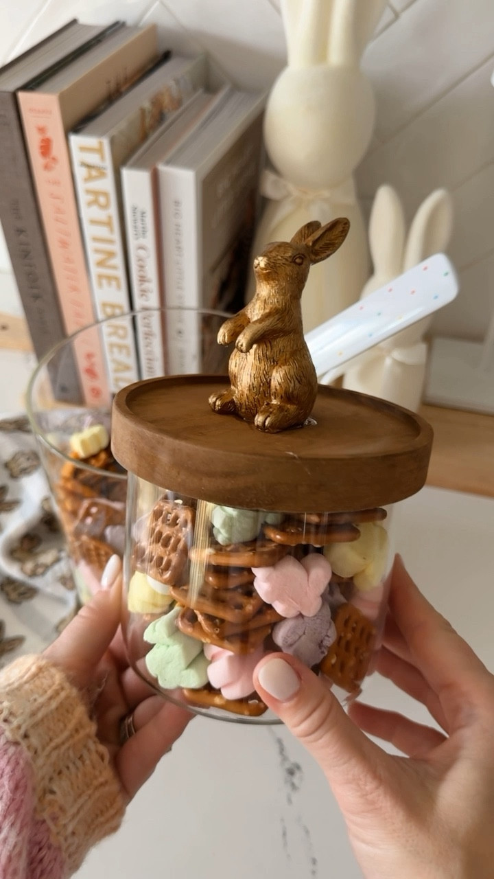 Easter Bunny Munch 🐰

the easiest and yummiest Easter snack that your little bunnies won’t be able to get enough of 🎀🐇

what you’ll need:
*pretzel snaps
*pastel blend m&m’s
*mini eggs
*cheddar bunnies
*bunny marshmallows 
Keep a large jar for yourself & gift in smaller jars (just tie a bow) *I used the target dollar spot bunnies and e6000 to glue them on @target glass canisters 🫶🏼

save and share with a friend 💕
#eastertreats #easterbunny #eastersunday #easterdessert #easter #easterideas #spring #kidfriendlyfood #target #targetstyle 

#LTKparties #LTKSeasonal #LTKhome