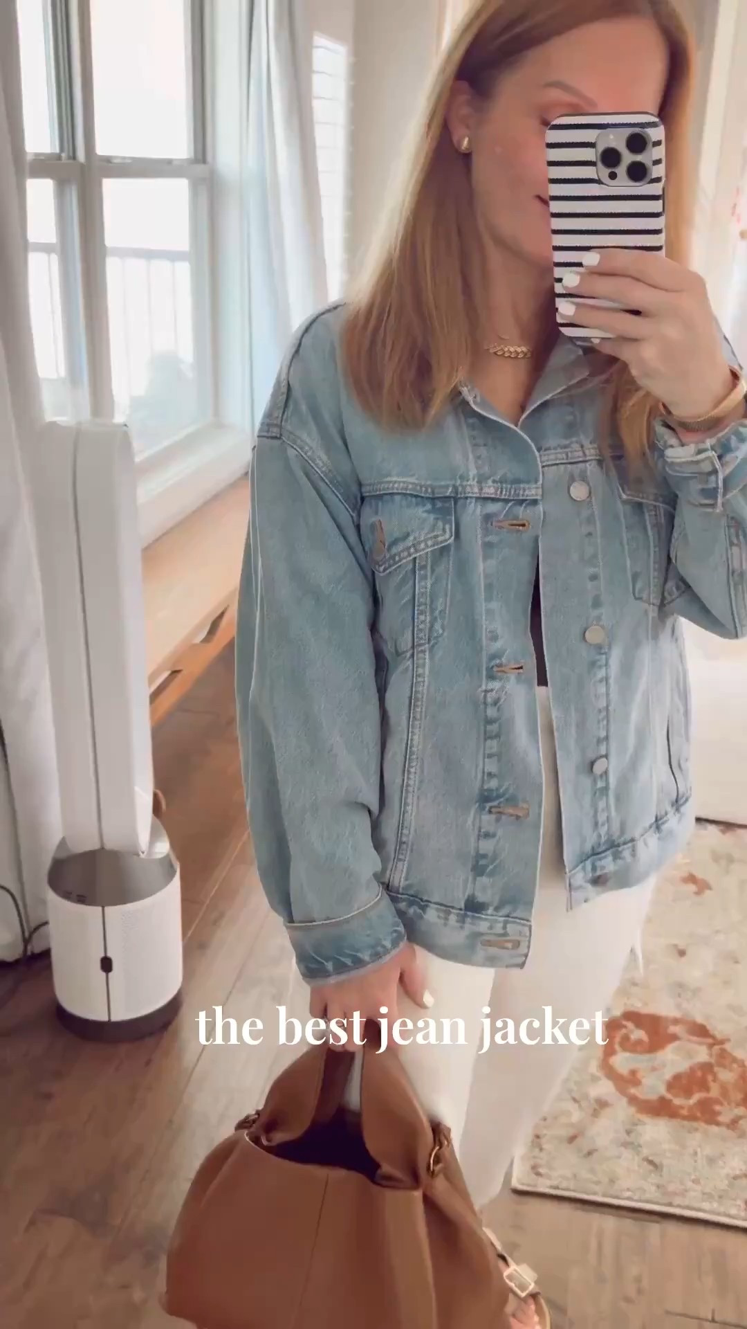 The best Jean jacket by far! It’s super lightweight and soft and goes with literally everything!! It’s true to size. I’m wearing a size small and I’m 5’2 for reference! Most jean jackets are really hard in this one is extra soft! #LTKStyleTip 

#LTKPetite #LTKSeasonal