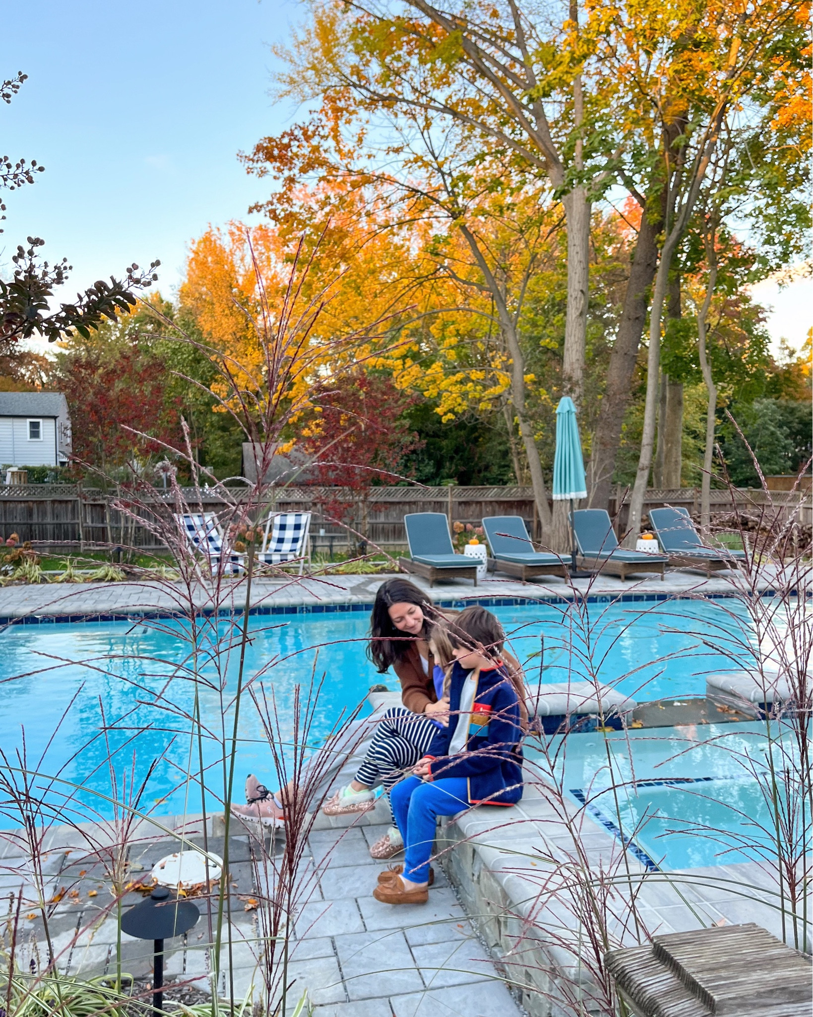 These colors & these people 🍁❤️ Adding a touch of chocolate brown to as many fall outfits as I can  

#LTKSeasonal