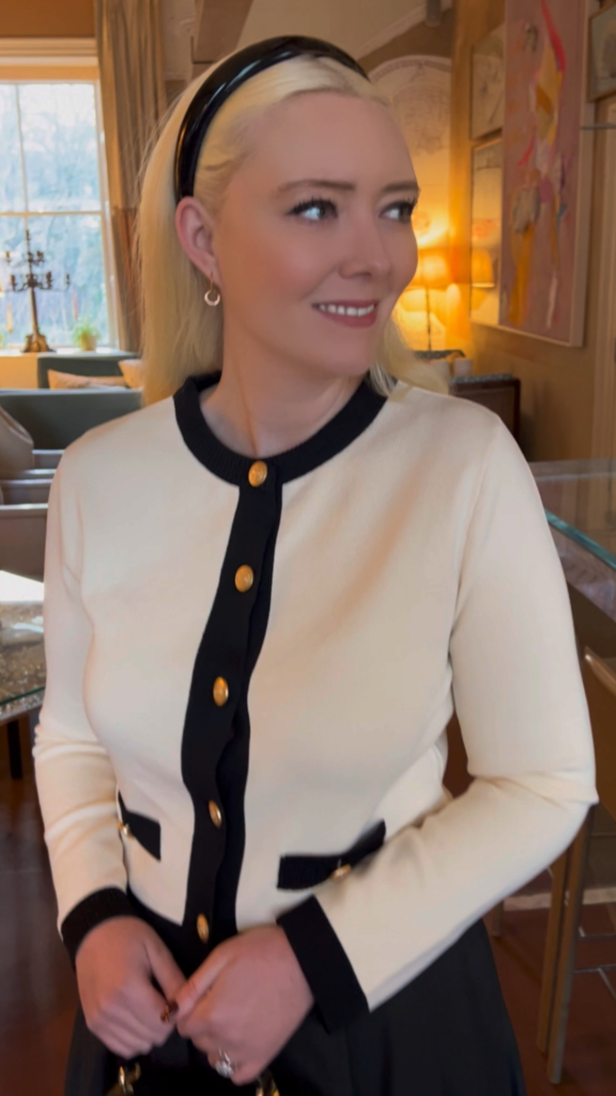 The must have of the season is a contrast knit cardigan! Take a look at my favourites xx

#LTKwinter #LTKuk #LTKeurope