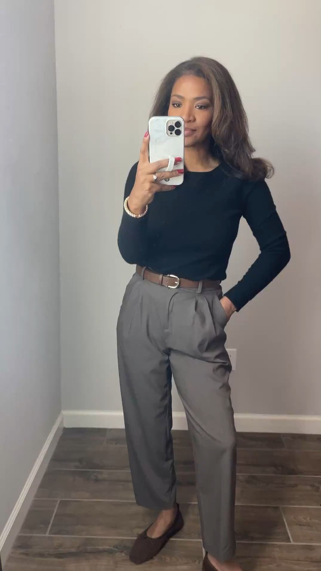 A great workwear outfit! My exact color of pants may not be in stock but the link should have other colors. I am wearing a size 4 



#LTKStyleTip #LTKFindsUnder100 #LTKFindsUnder50