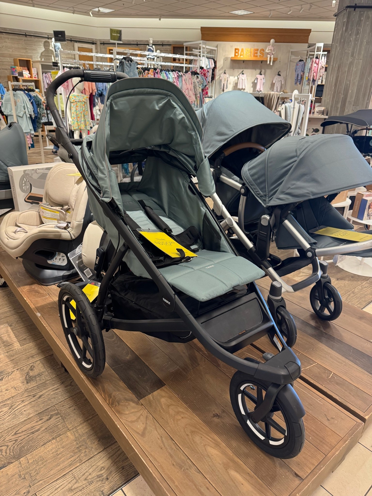 Thule stroller marked down. Great for walking and hiking

Nordstrom Anniversary Sale
Baby

#LTKSaleAlert #LTKBaby