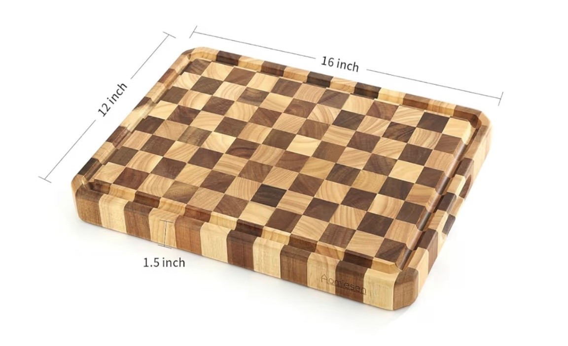 Who knew a cutting board could be so chic? Love this for the chef in your life. Or for yourself!