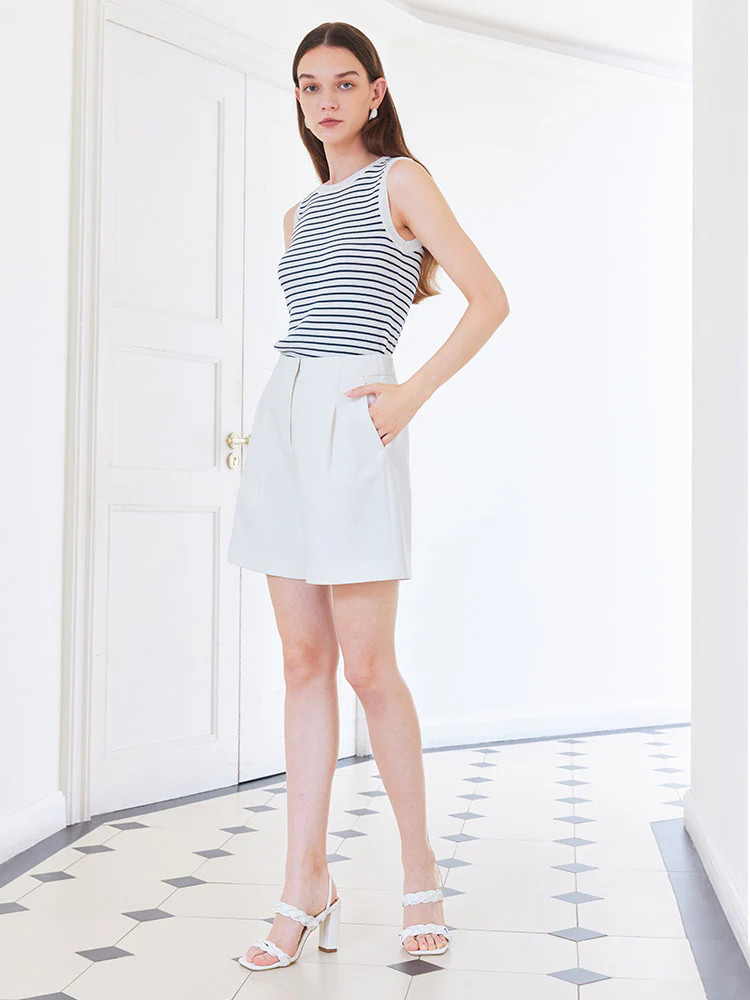White A-Line Basic Shorts | GoeliaGlobal
