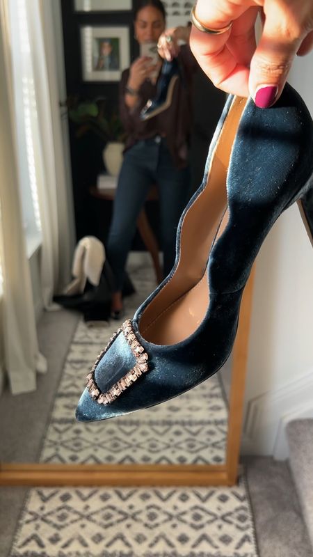 Blue velvet heels with rhinestone buckle. TTS  