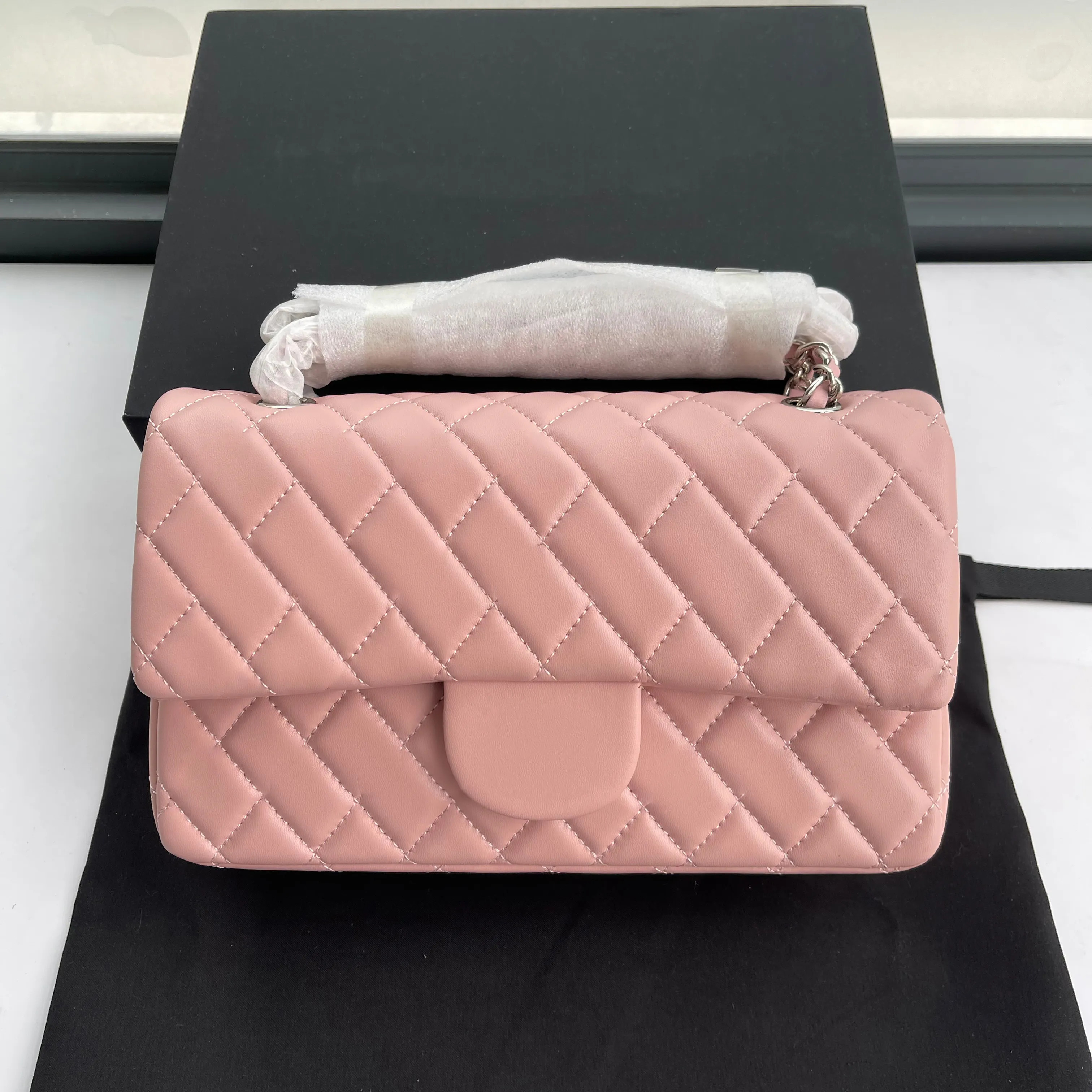 classic woc cc 19 handbag quilted tote Women men Luxury Designer Shoulder Bags flap golden metal ... | DHGate