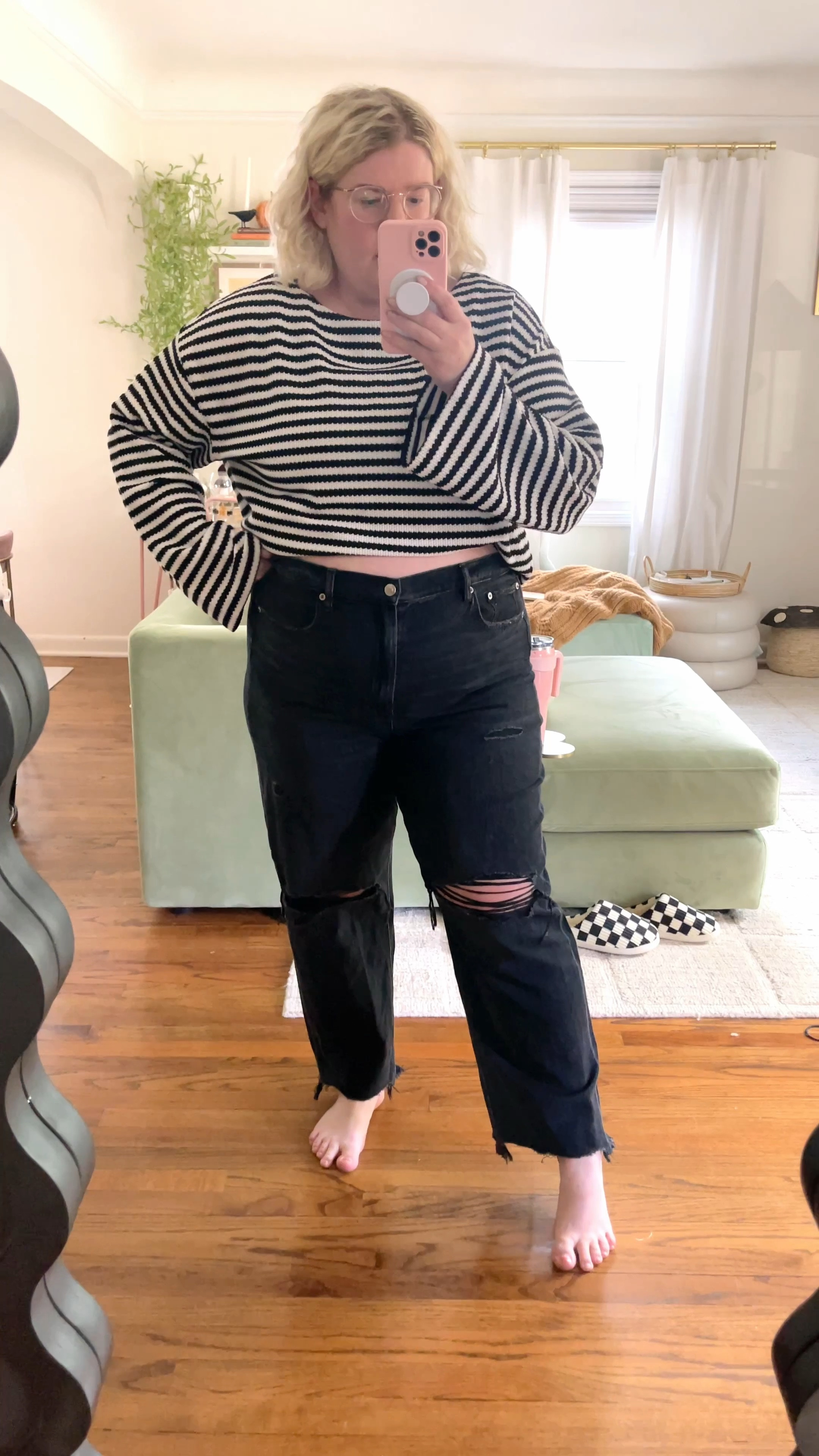 The cutest baggy jeans! These are seriously comfy and make you feel like the young kids 😂 

Wearing size 18 short

#midsizejeans #ltksale #midsizegal #midsizestyle