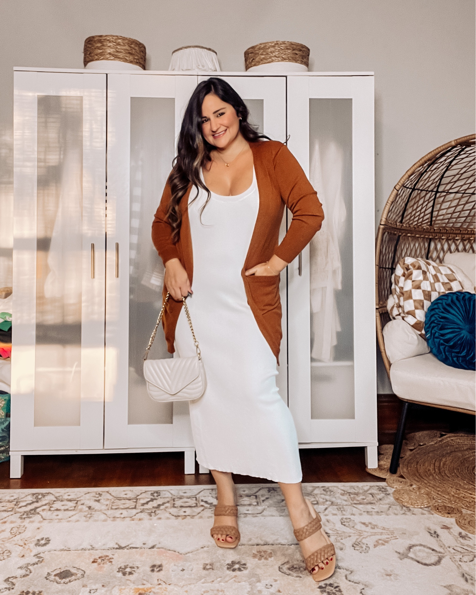 Here’s how you can wear white into fall! Just add a cute brown cardigan to your favorite white bodycon dress, pair with a simple heel and there you have it! Wearing an XL in both!

Fall outfit, fall style, cardigan, white dress, maxi dress, ribbed dress, curvy outfit, midsize outfit, date night outfit 

#LTKcurves #LTKmidsize #LTKstyletip