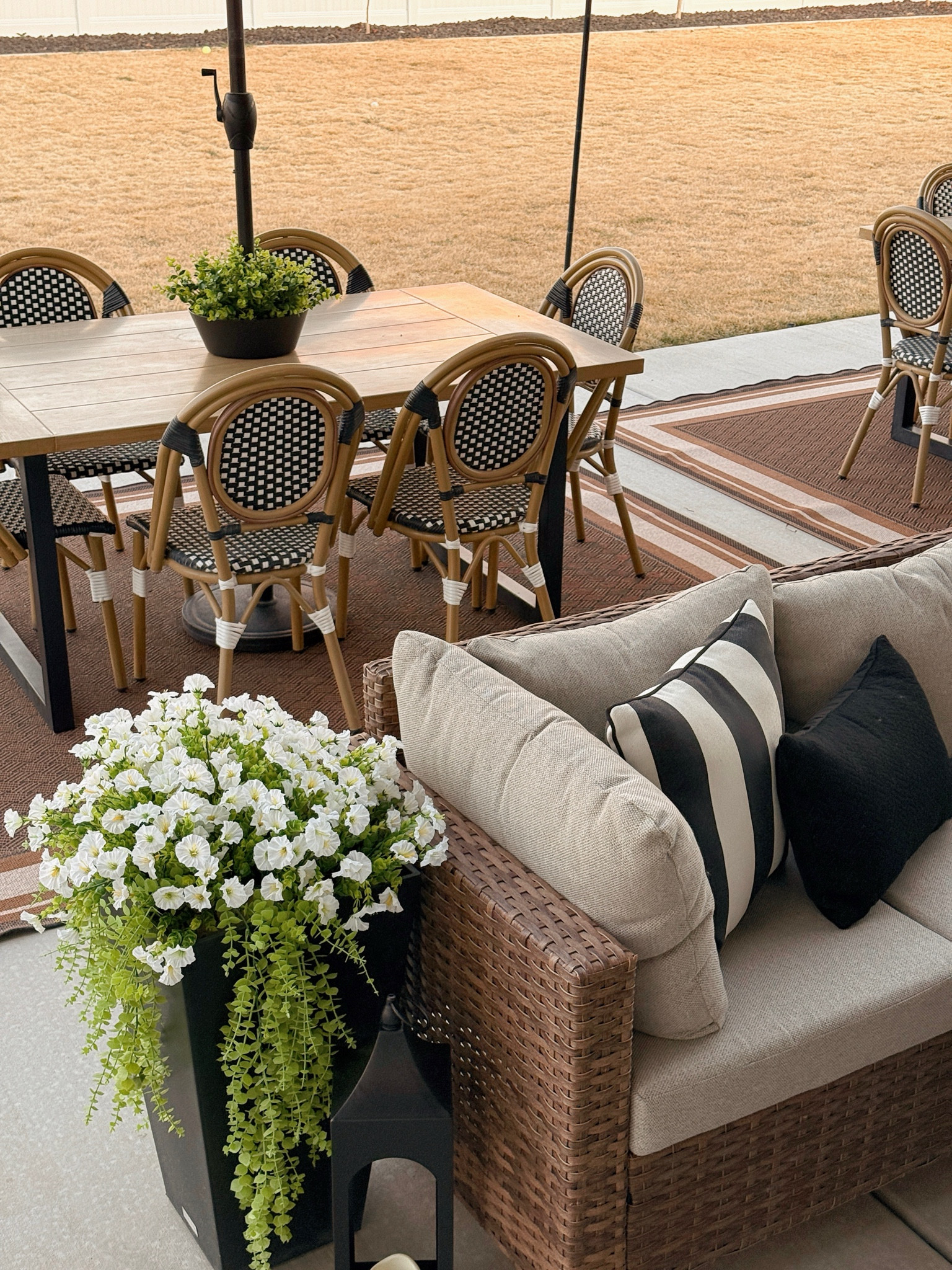 The easiest way to get full, beautiful planters without the upkeep. These give that lush, overflowing look instantly and hold up all season long. Perfect for patios, porches, and outdoor spaces.


#LTKHome #LTKSeasonal