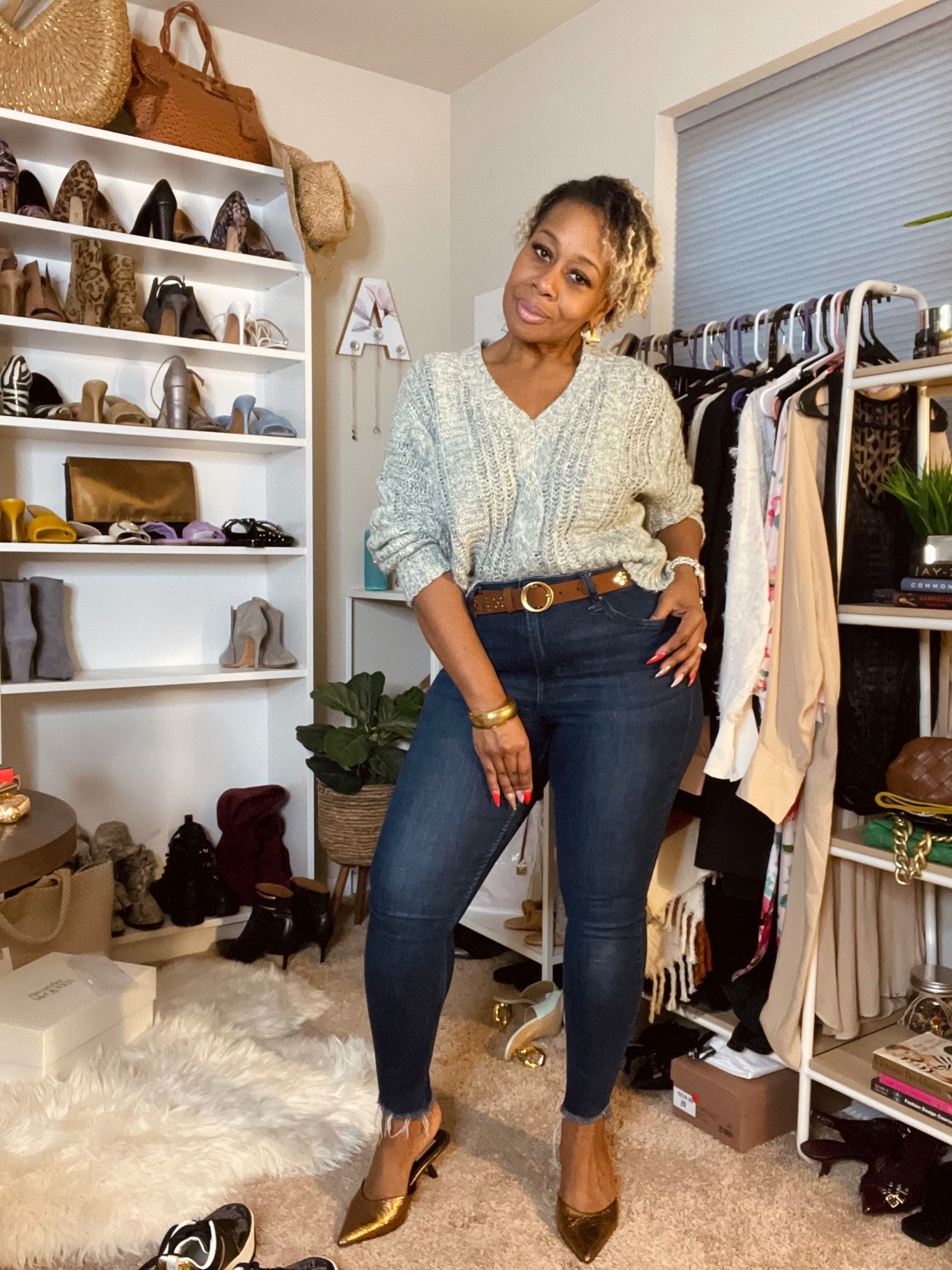 Spring sweater style!

#LTKOver40 #LTKFindsUnder100 #LTKSaleAlert