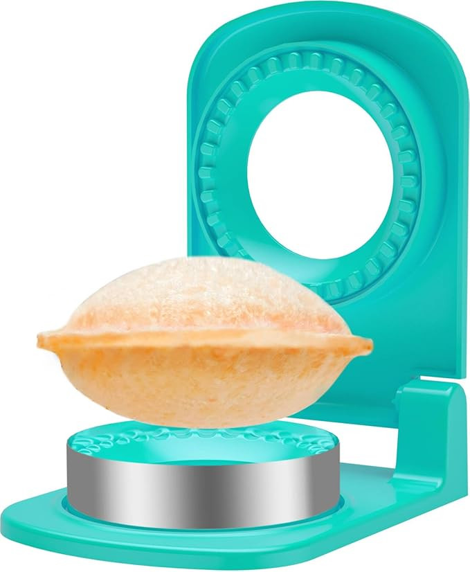 Metal Sandwich Cutter and Sealer - Round Crustless Sandwich Cutter for Peanut Butter and Jelly‌... | Amazon (US)