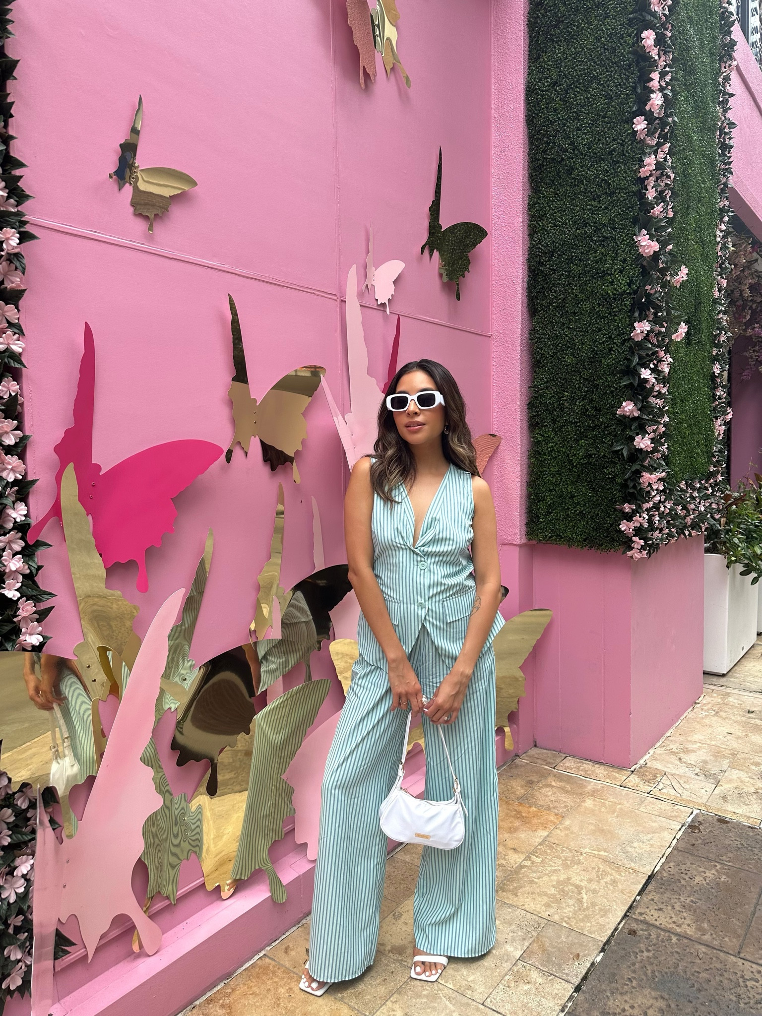 On weekends we brunch 🩵🥂

Brunch outfit, girl jumpsuit, pretty little thing outfits 



#LTKStyleTip #LTKBeauty