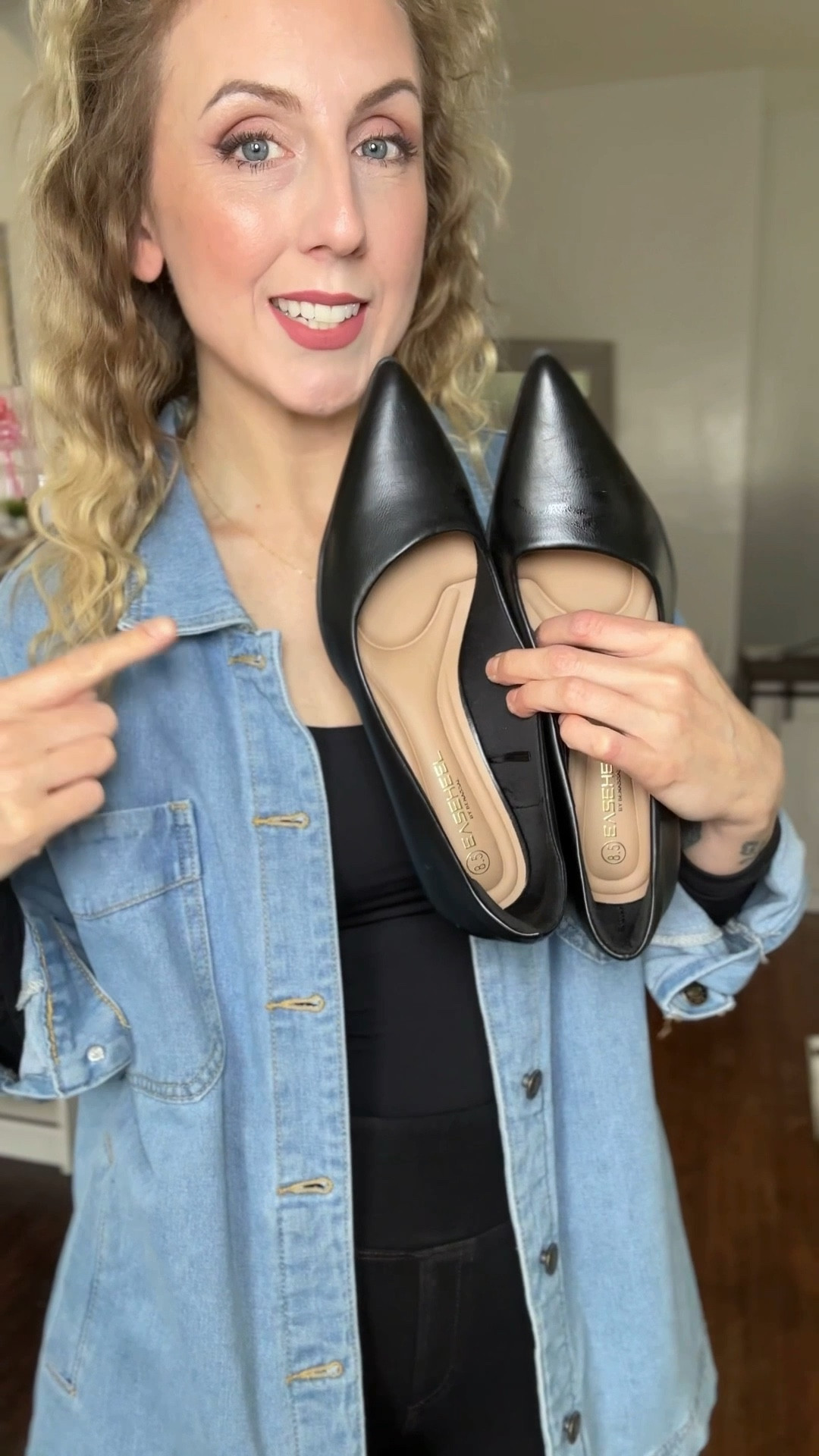 Wearing 8 1/2 in shoes, small in jeggings, medium in bodysuit and small in jacket 

#LTKSaleAlert #LTKootd #LTKmomlife