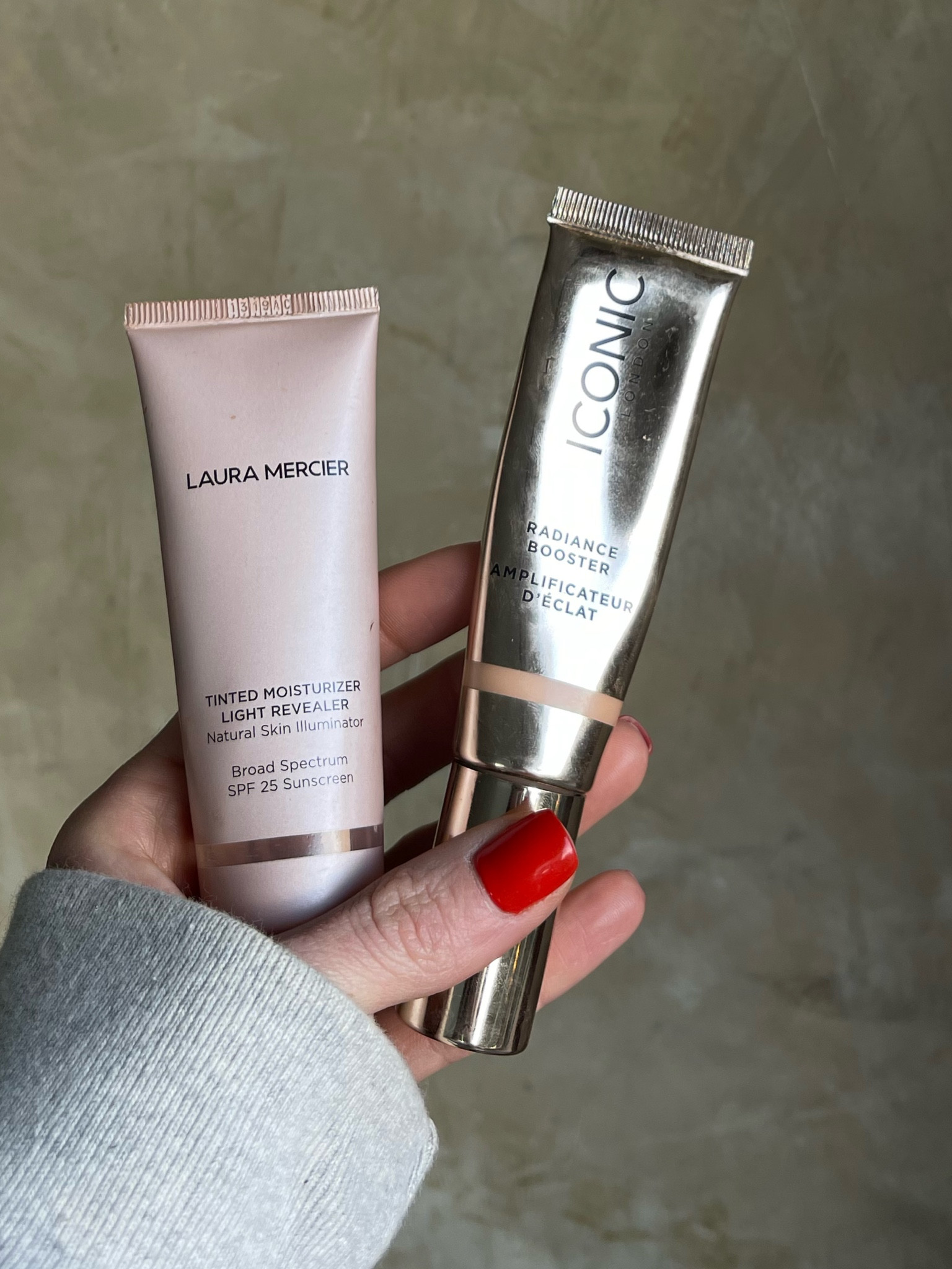 for the glowiest skin 

I wear champagne glow and 2N1

#LTKbeauty