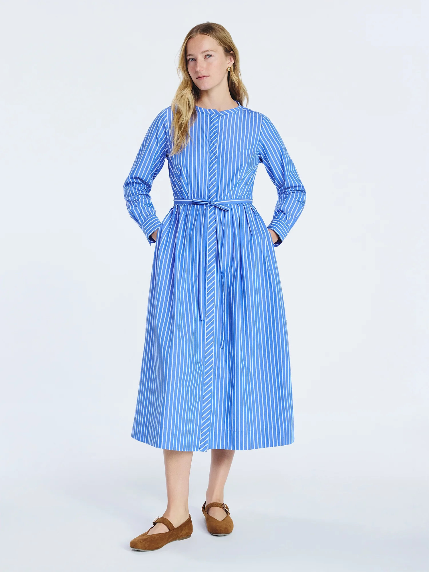 Free Assembly Women's and Women's Plus Pleated Cotton Midi Shirtdress with Long Sleeves, Sizes XS... | Walmart (US)