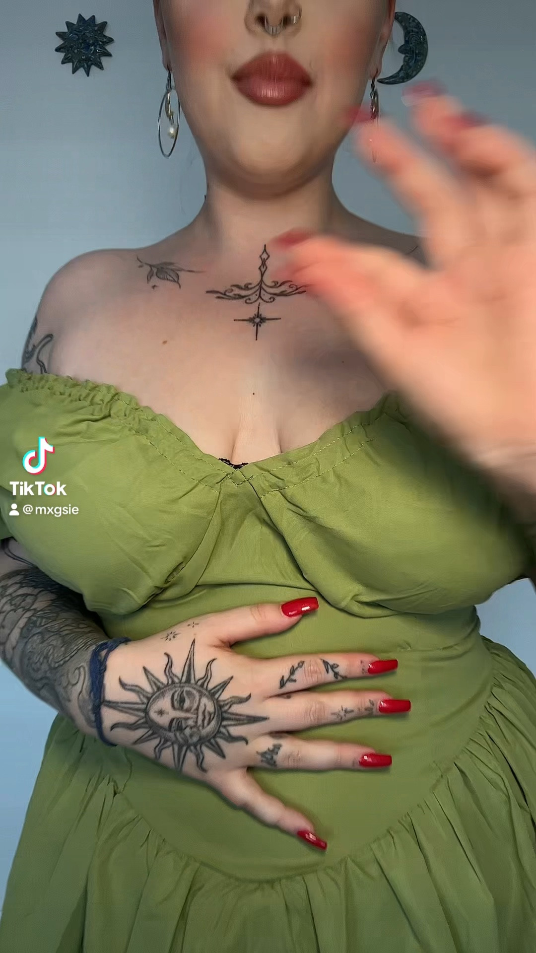 Graduation wedding guest
Off the sleeve summer dress midsize

#LTKcurves #LTKSeasonal #LTKmidsize