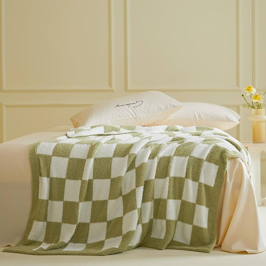 Fuzzy Throw Blanket for Couch Warm Cozy Gingham Microfiber Bed Blankets Reversible Checkerboard S... | Amazon (US)