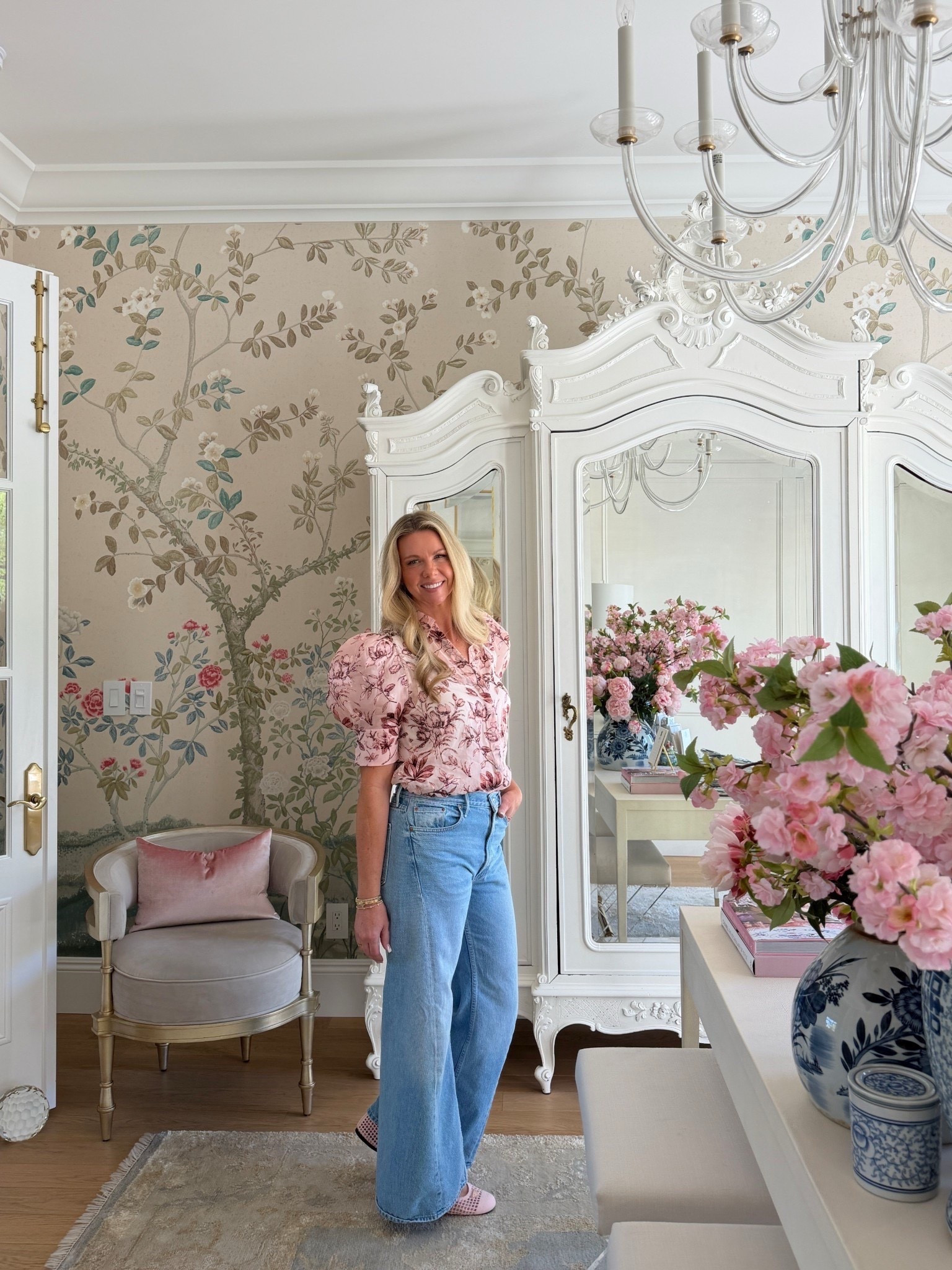 Puff sleeve blouse for spring and my favorite jeans. I’m wearing a medium in the top and my true size for jeans. 

#LTKSeasonal #LTKootd #LTKOver40