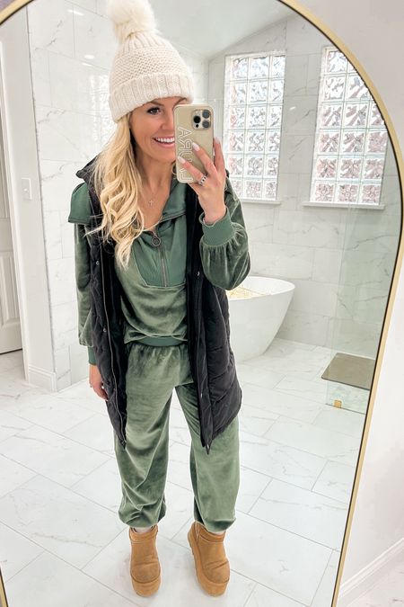 The most comfortable lounge wear set!! Runs tts. Also this long puffer vest is a staple in my closet and so versatile. These ugg inspired boots are a fraction of the cost and so comfortable I highly recommend 💯

#LTKshoecrush
