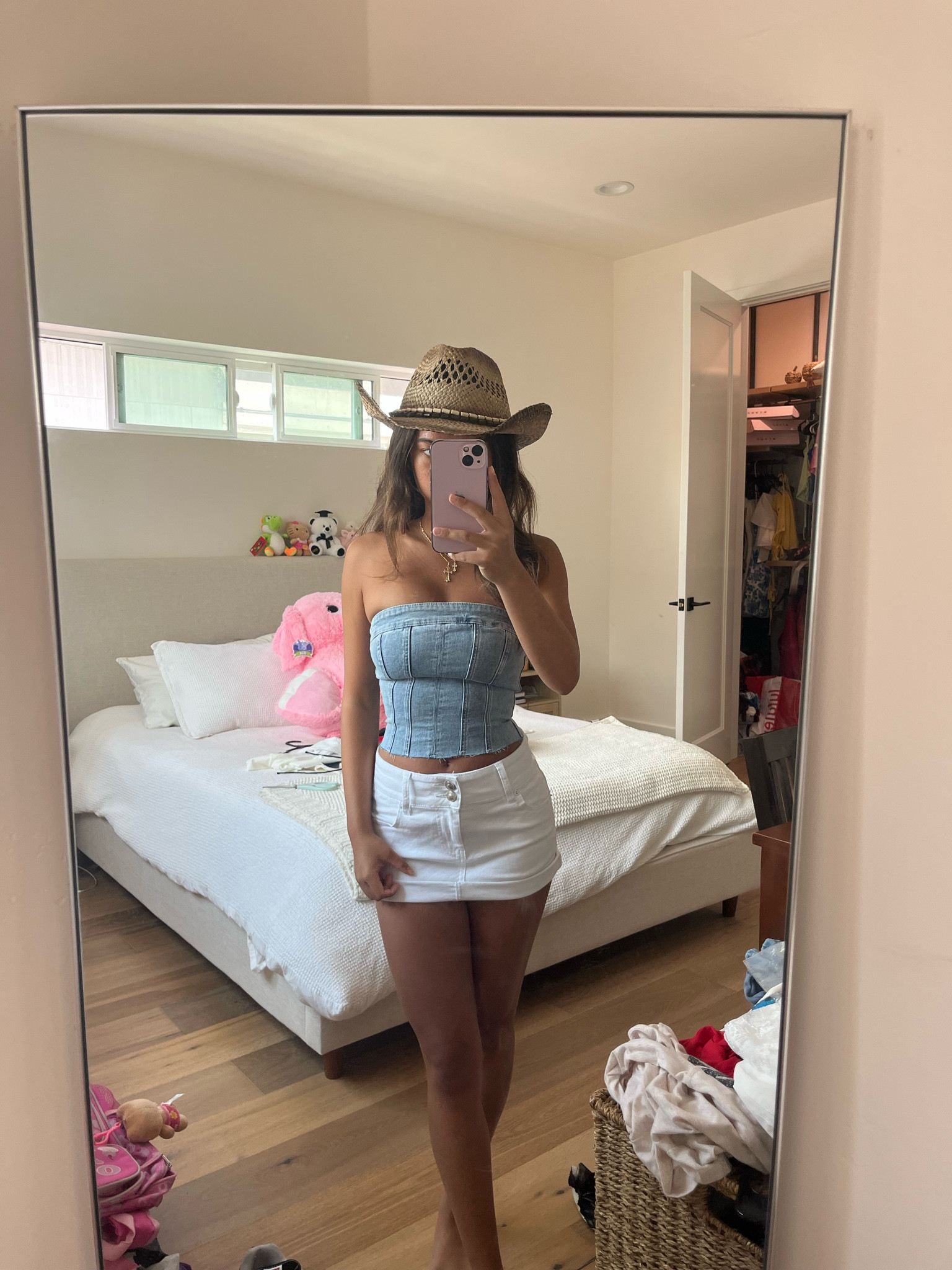 Top size 0/2
Skirt size 2
Discount code: JULISSA20

#LTKSeasonal #LTKSummerSales #LTKParties