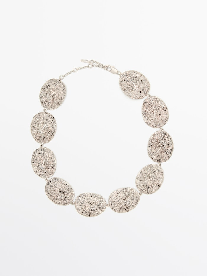 Necklace with oval textured pieces | Massimo Dutti UK