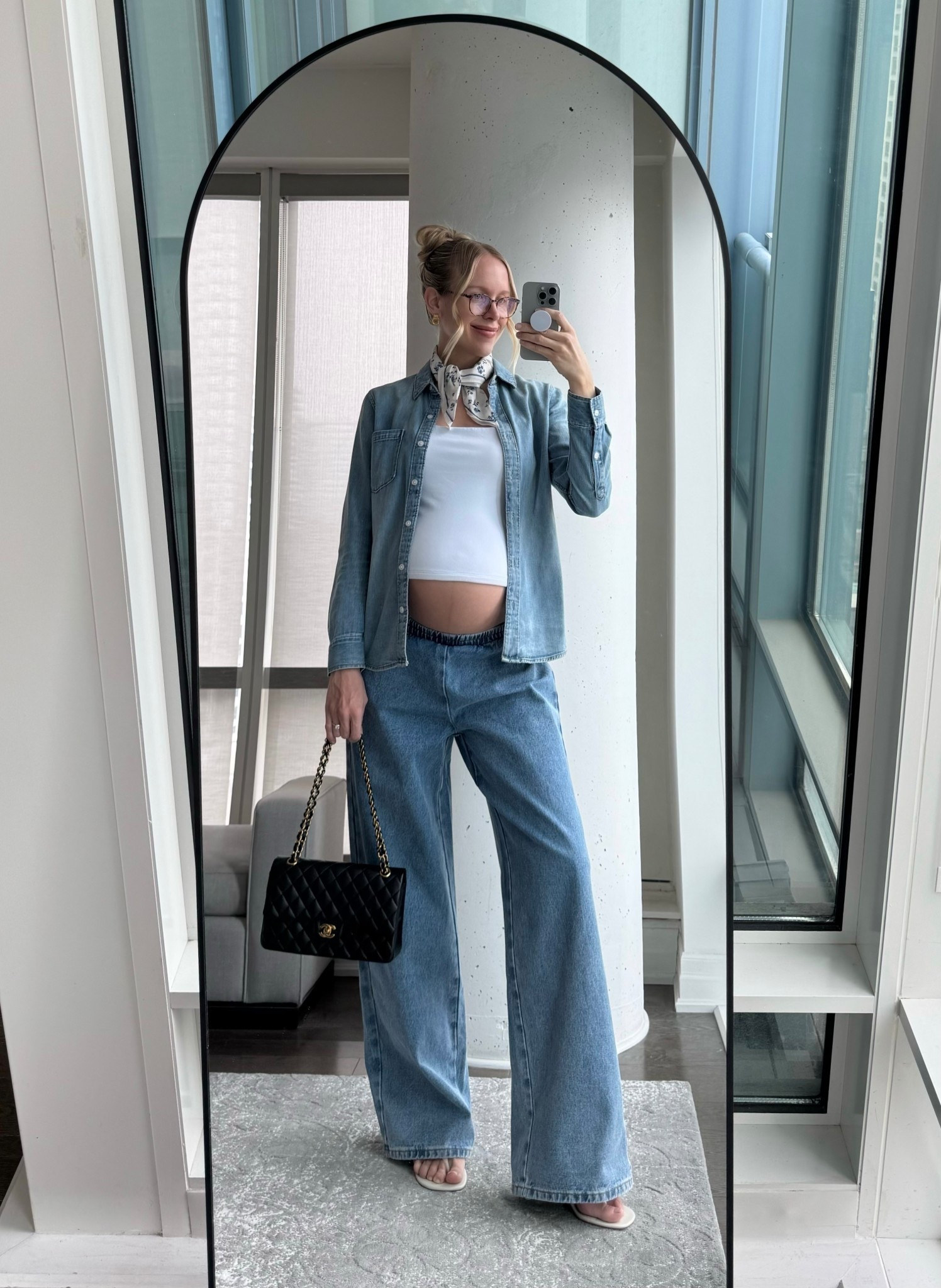 maternity Canadian tuxedo 💙

#LTKjeans #LTKmaternity #LTKstyletip