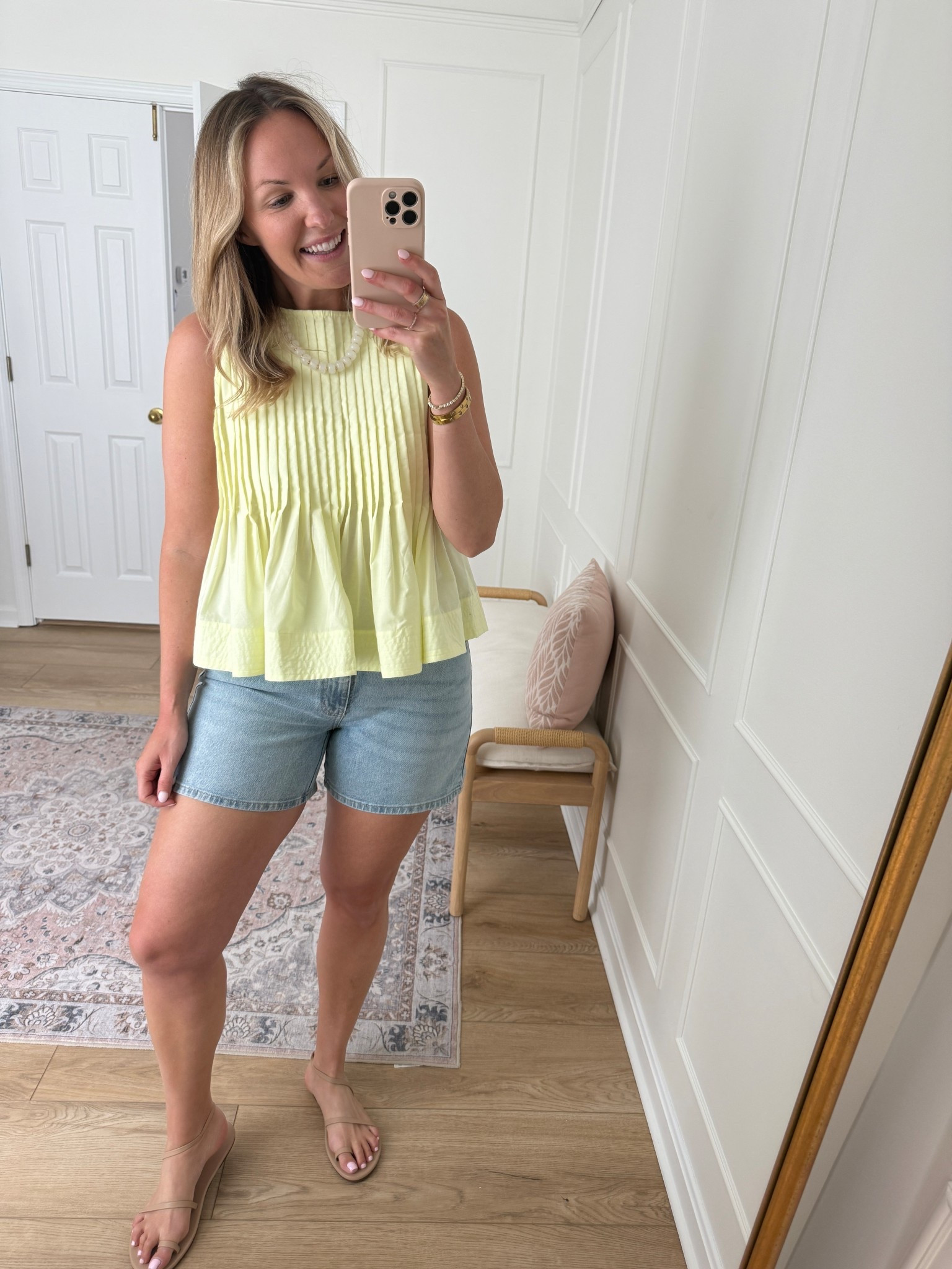 Med top and large / 10 in the shorts! Casual summer outfit 