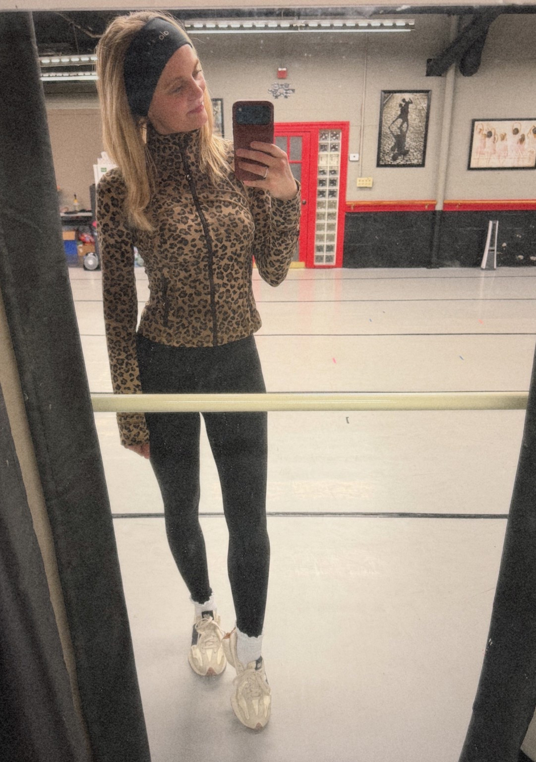 Everyday fit and dance teacher approved 
🐆