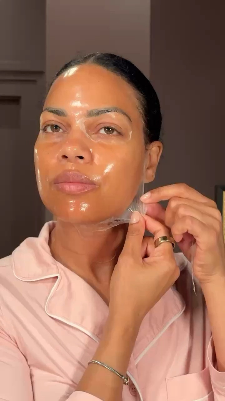 No better feeling than peeling off my favorite face mask. So hydrating and only $17 on Amazon while it’s 10% off!

#LTKBeauty #LTKFindsUnder100 #LTKFindsUnder50