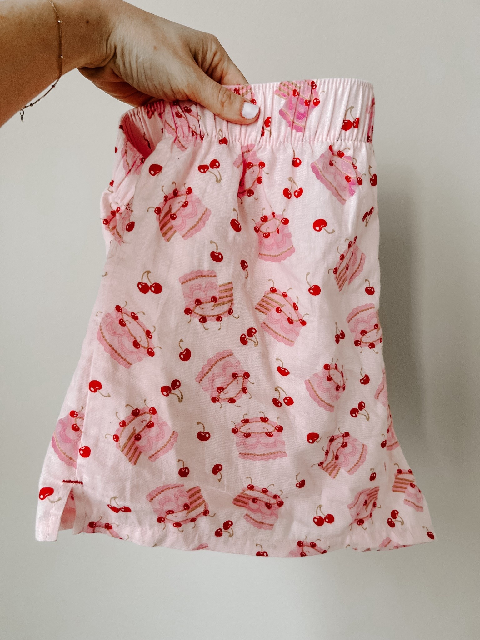 Valentine’s Day boxer shorts for women/Valentine’s Day pjs! XOXO

#LTKValentine #LTKootd #LTKgrwm