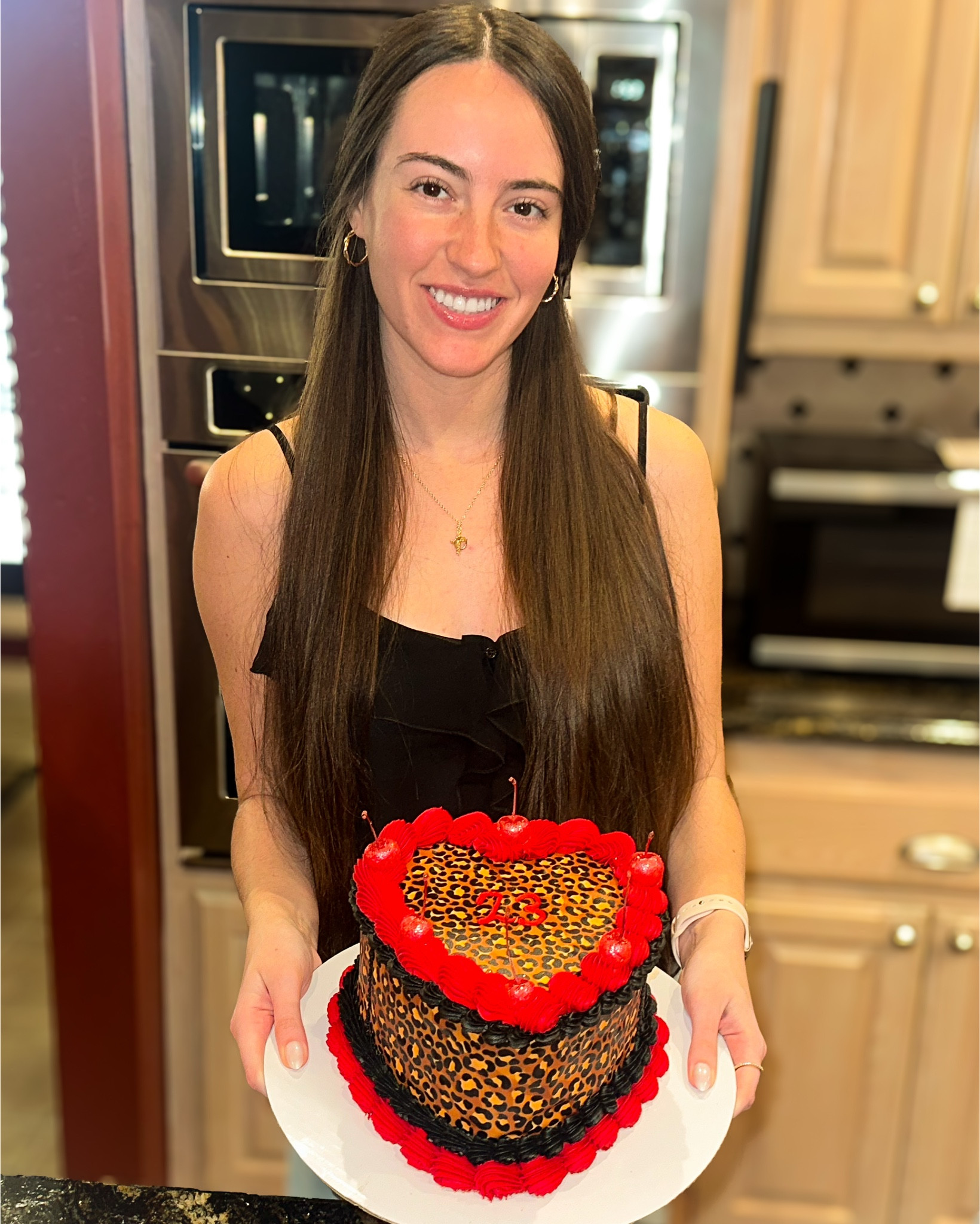Jordan Year 🐆❤️🖤
& a few days of celebrating my birthday 
•
•

#latebdaypost #aecommunity #birthdaypost #jordanyear #hollisterpartner 

#LTKSaleAlert #LTKSeasonal #LTKootd