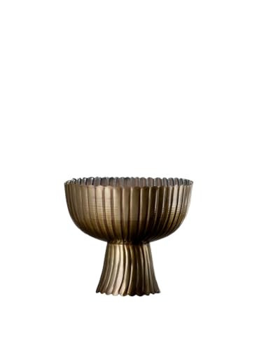 Serene Spaces Living Vintage Brass Finish Pedestal Bowl, Floral Compote Vase for Wedding Centerpiece, Decorative Home Accent Bowl, Measures 8" Diameter & 7" Tall | Amazon (US)