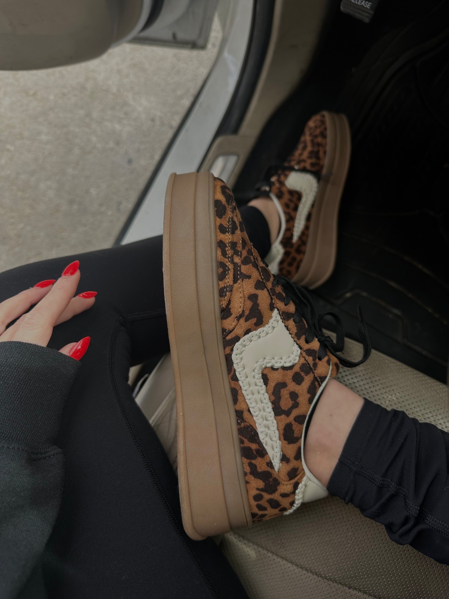 🐆 platform sneaks TTS + SOO comfy 

#LTKFindsUnder50 #LTKShoeCrush