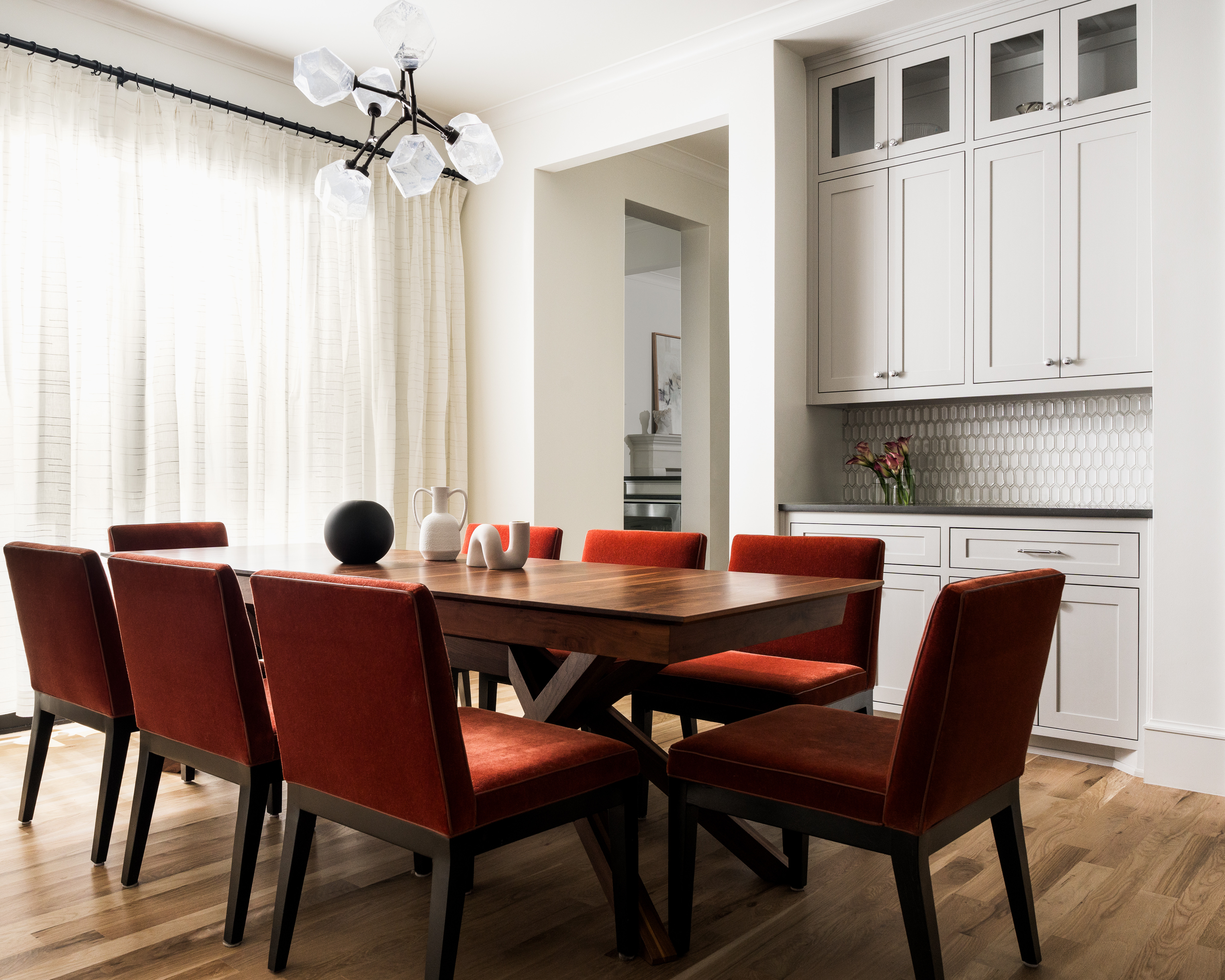 We're in the full swing of the holidays now! Whether you're still preparing for Thanksgiving, or you already have your Christmas decor out, you're going to need a good tablescape to set the mood for all the festivities and feasts that happen around a table. We've pulled our favorite diningware and holiday decor to get you in the mood! And make sure to shop now during the LTK Cyber Week sale!  

 #LTKCyberWeek #LTKHoliday #LTKHome