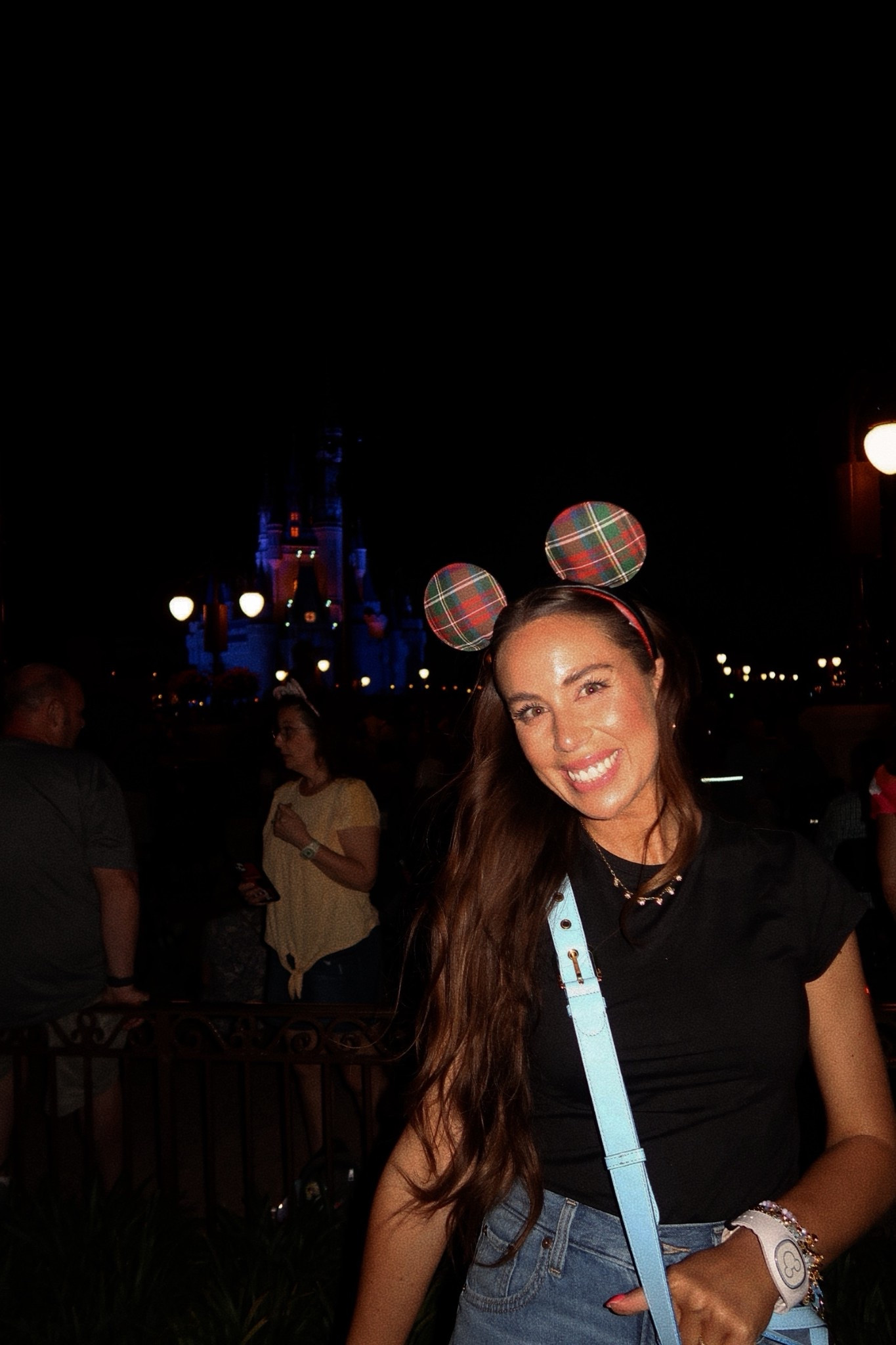 Comfy Disney ootd🤍