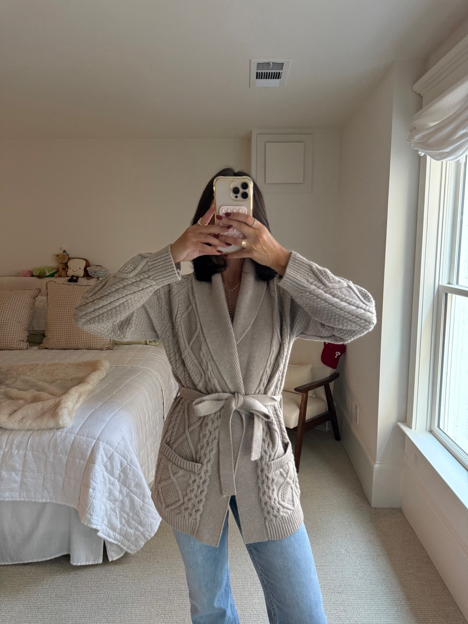 A cardigan that goes with everything 🤎 wearing a size M @Aritzia Ad #AritziaPartner