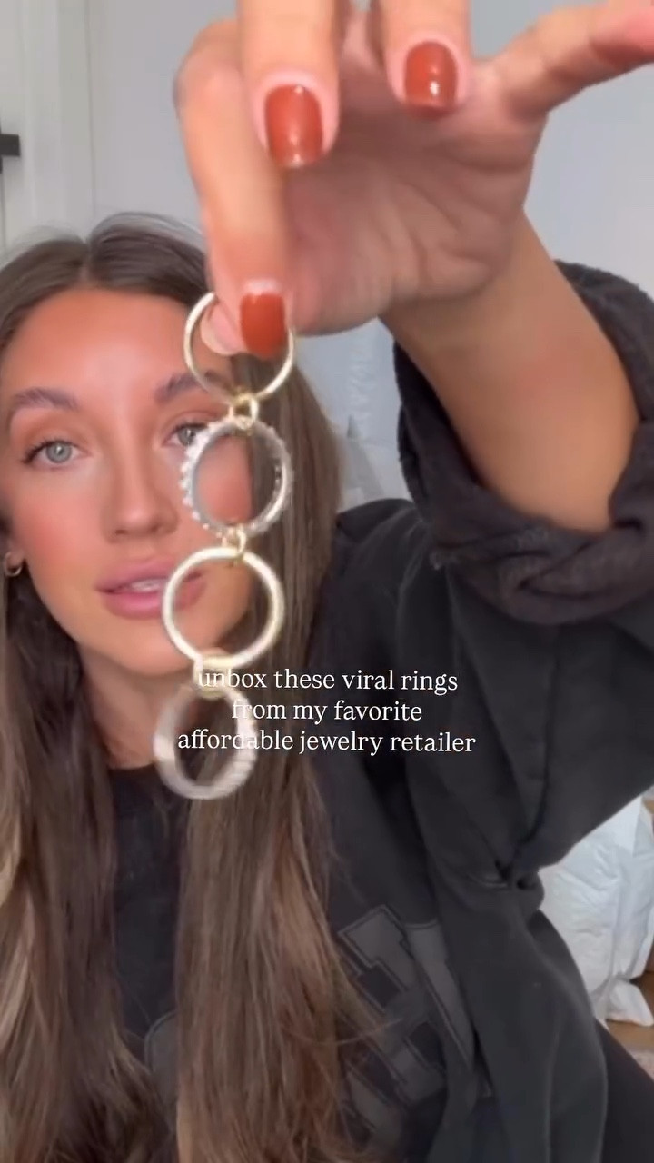 these are a keeper!!

I have so much staple pieces from this company and they last FOREVER!!! 

#jewlery #ootd #accessories #styleinspo #ltk #ltkstyletip #momsofinstagram #sahm #momsofinsta #moms