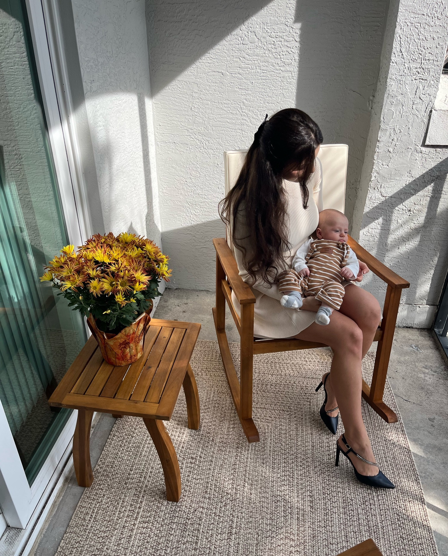 Cream sweater dress and black pumps🖤🤎

#LTKstyletip #LTKbaby #LTKSeasonal