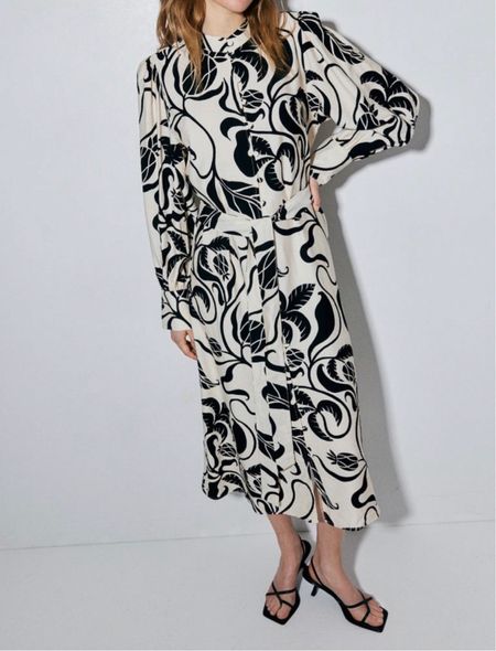 Black and white patterned midi shirt dress 

#LTKfindsunder100 #LTKSeasonal #LTKstyletip