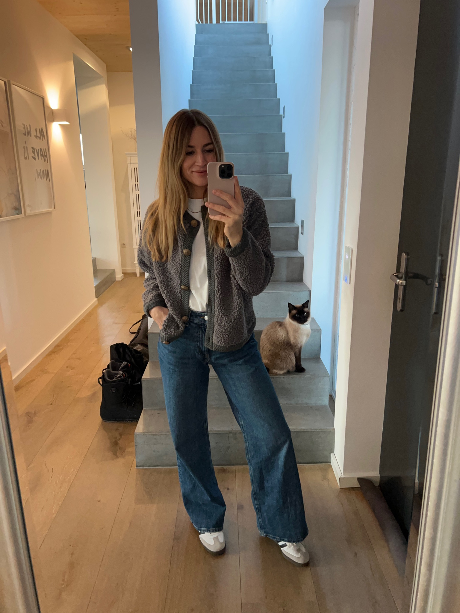 Cardigan Love 🫶🏼

#LTKstyletip #LTKshoecrush #LTKeurope