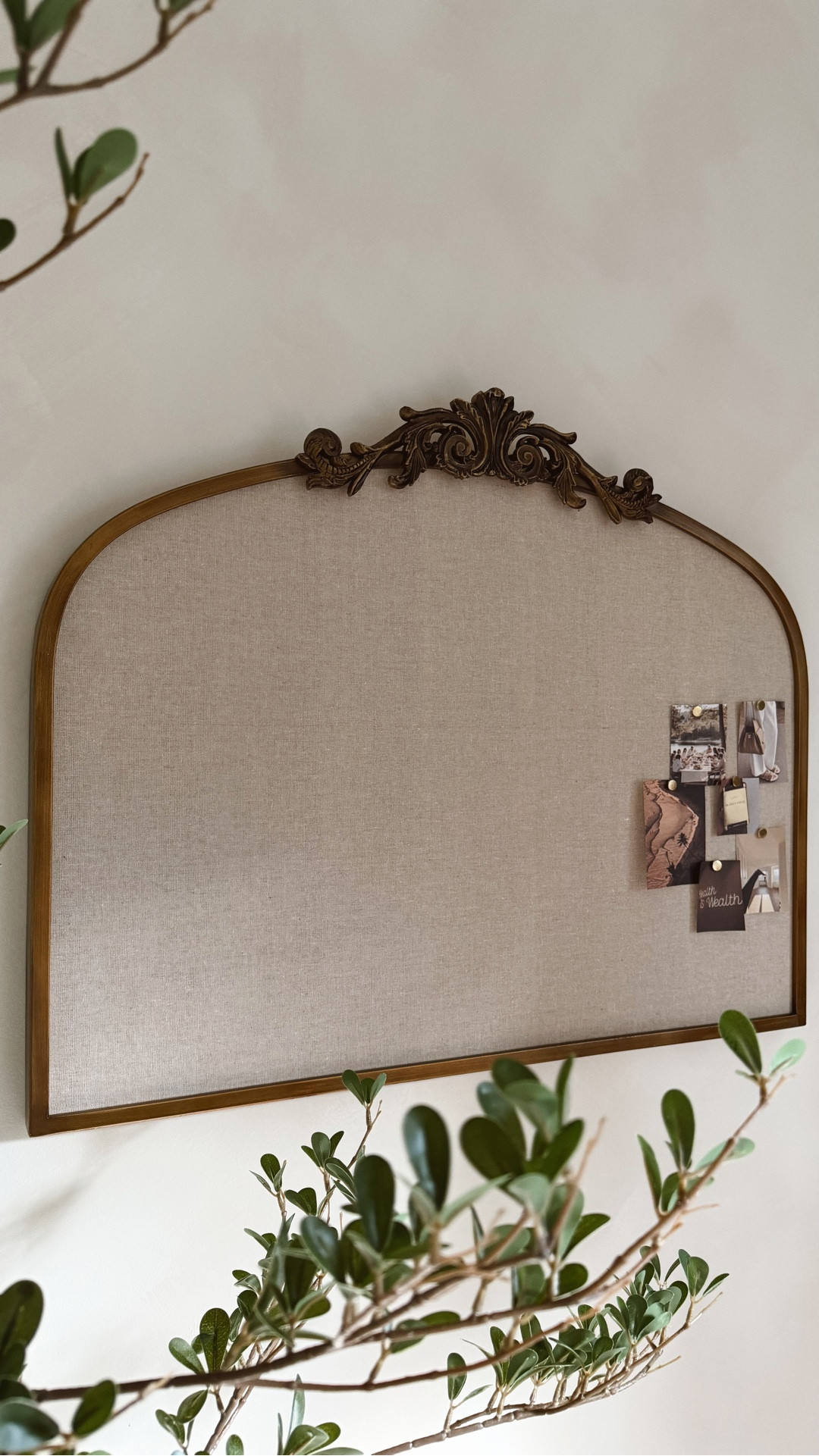 Starting my vision board for 2026 in the new office but wanted to share this beautiful memo board i found on Amazon! 

#memoboard #pinboard #corkboard #visionboard #office #homedecor #amazon #amazonhome #homedecor

#LTKFindsUnder100 #LTKSaleAlert #LTKHome