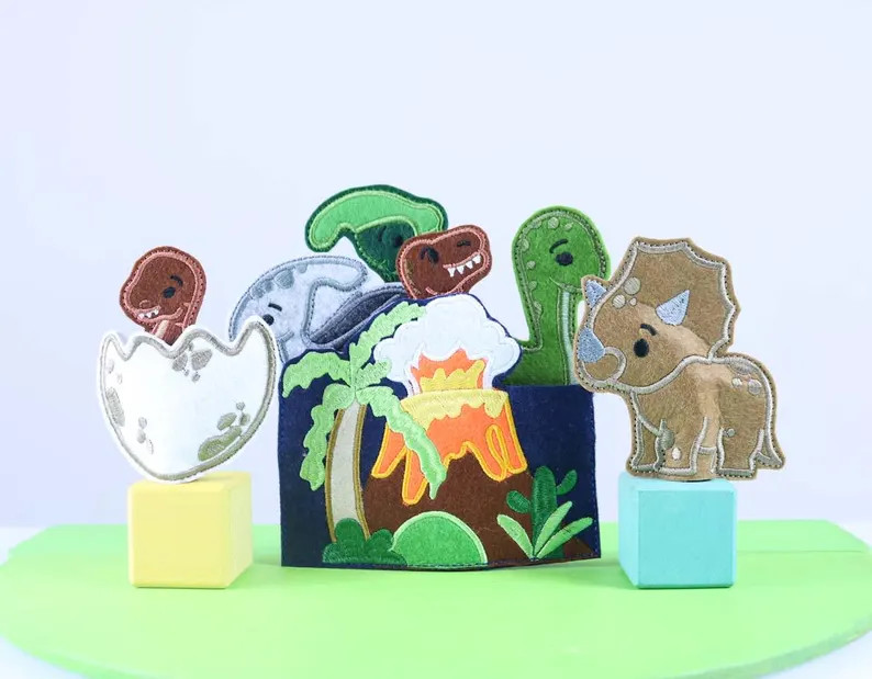 Dinosaur Finger Puppet Set: Handmade Storytelling Activity | Etsy (US)