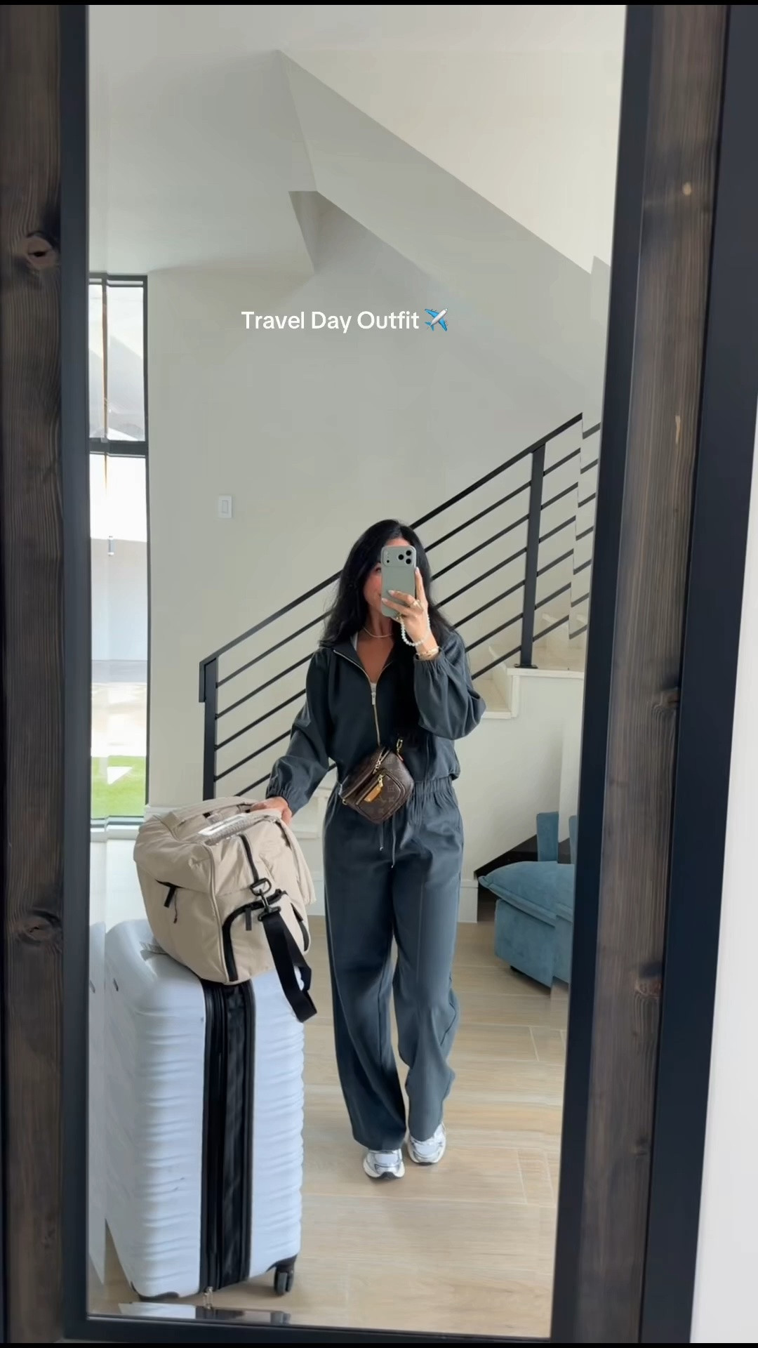 Travel day outfit ✈️ By far one of my favorite Zara sets I’ve purchased! Definitely going to need this set in more colors!

I’ll have my full outfit linked on my LTK! 🫶🏼

#ZaraOutfit #TravelDayOutfit #AirportOutfit #ComfyOutfits #ASICSStyle @Zara