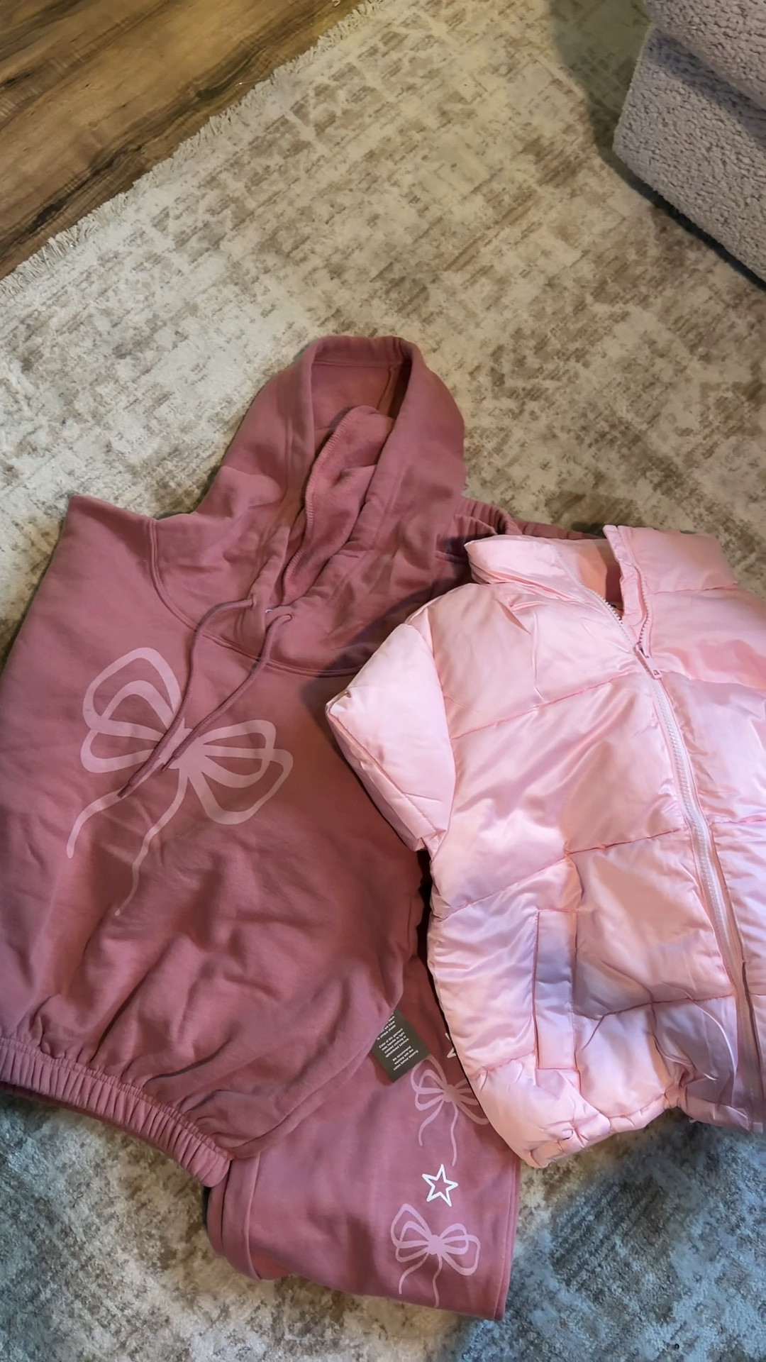 Walmart Cold Weather Gift ideas all under $20!

#LTKGiftGuide #LTKHoliday #LTKSaleAlert