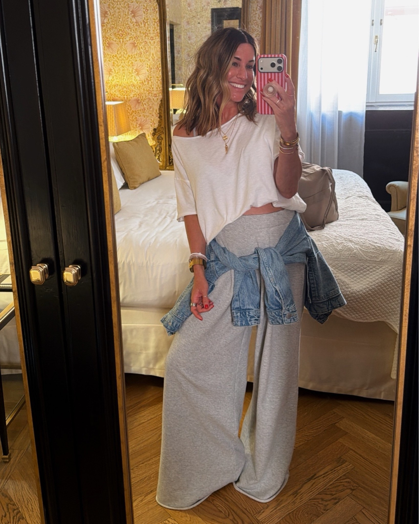 Travel comfies!

#LTKootd #LTKTravel #LTKmomlife