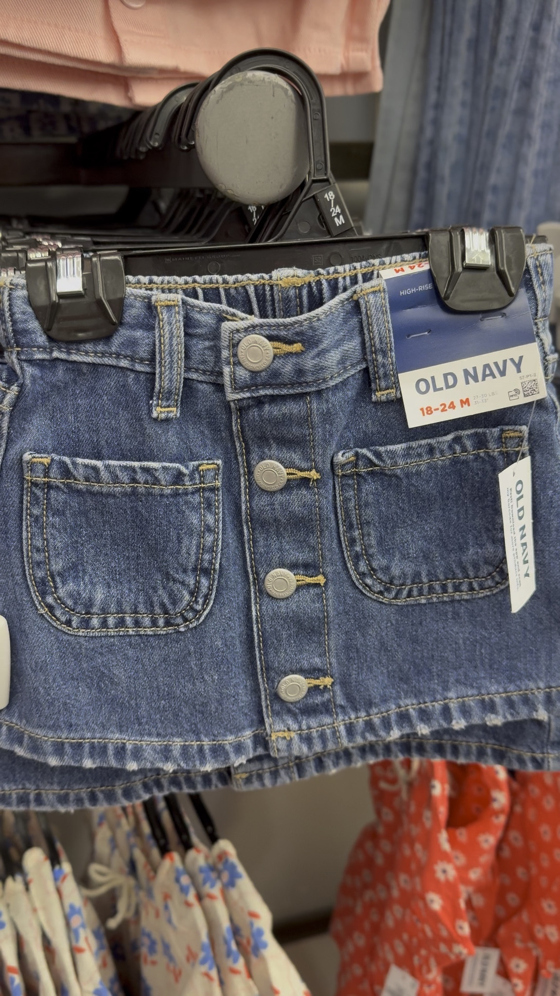 If you need one thing in every closet, it’s good jeans 👖

Flattering fits for mama.
Comfortable everyday denim for dad.
Stretchy styles for the kids.
Cute little mini denim moments.

You can dress them up or down and they always work. I rounded up the best jeans for the whole family so you can stock up the right way.

#DenimLove #FamilyOutfits #MomUniform #CasualChic #EverydayFashion #FamilyLooks #SeasonalStyle #ShoppingWithPriiincesss #Atlantamom #Atlantabloggers #Atlantablogger #AtlantaCreator #Atlantacontentcreators #Atlantacontentcreator


#LTKKids #LTKootd #LTKSpringSale