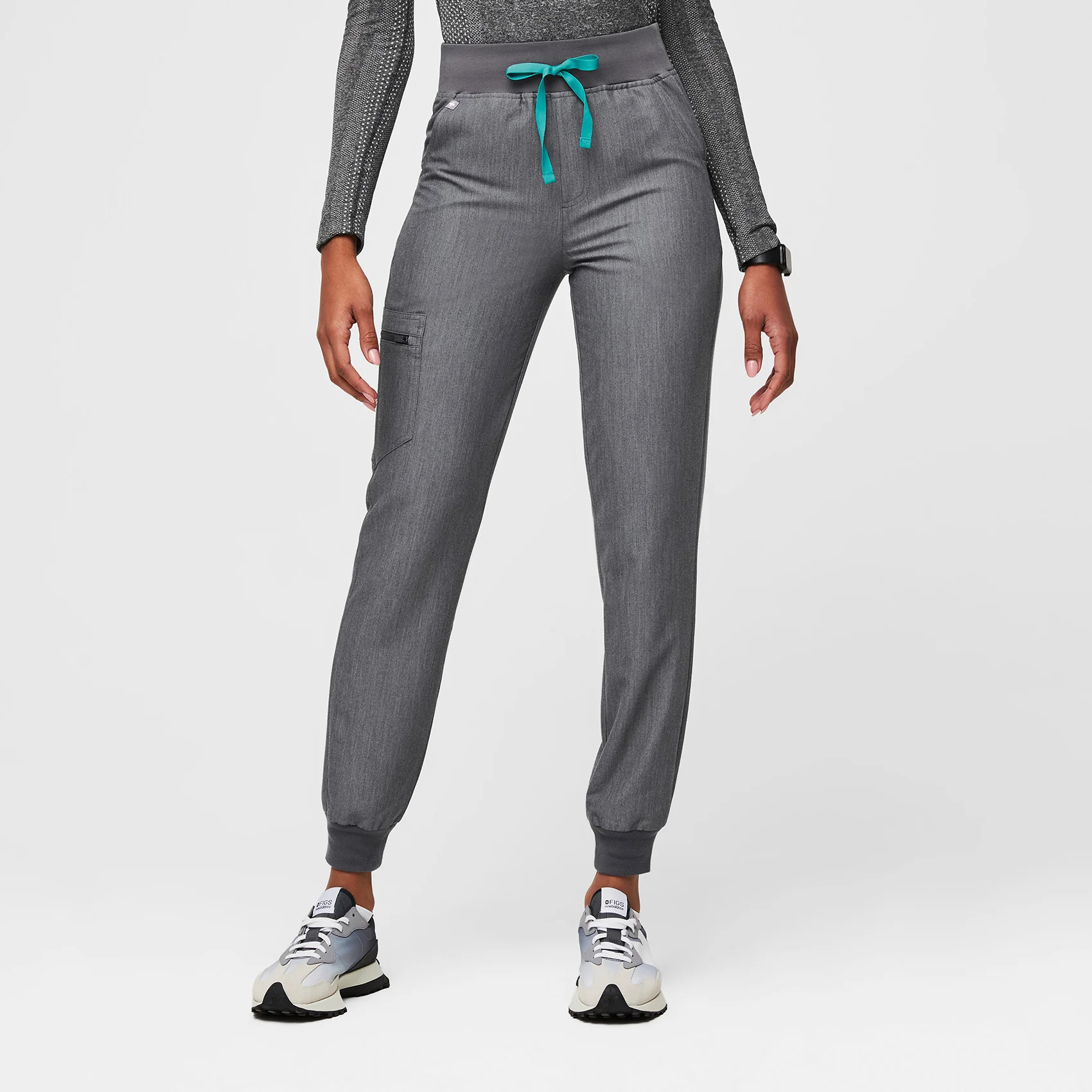 Women’s High Waisted Zamora Jogger Scrub Pants™ - Graphite · FIGS | FIGS