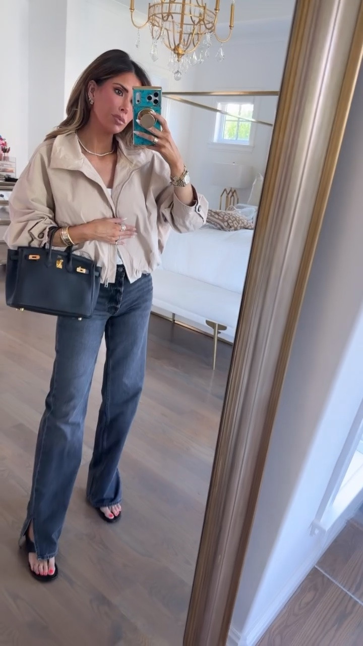 Another cute bubble hem jacket!! Wearing an XS in the jacket, small tank and 25 in my Anine Bing jeans! 

H&M fashion, Nordstrom fashion, Fall outfits women, Business casual workwear, Teacher outfits, Fall jackets, Bubble hem jackets, Black jeans, Gemme Beauty, Emily Gemma

#LTKgrwm #LTKdayinmylife #LTKSeasonal